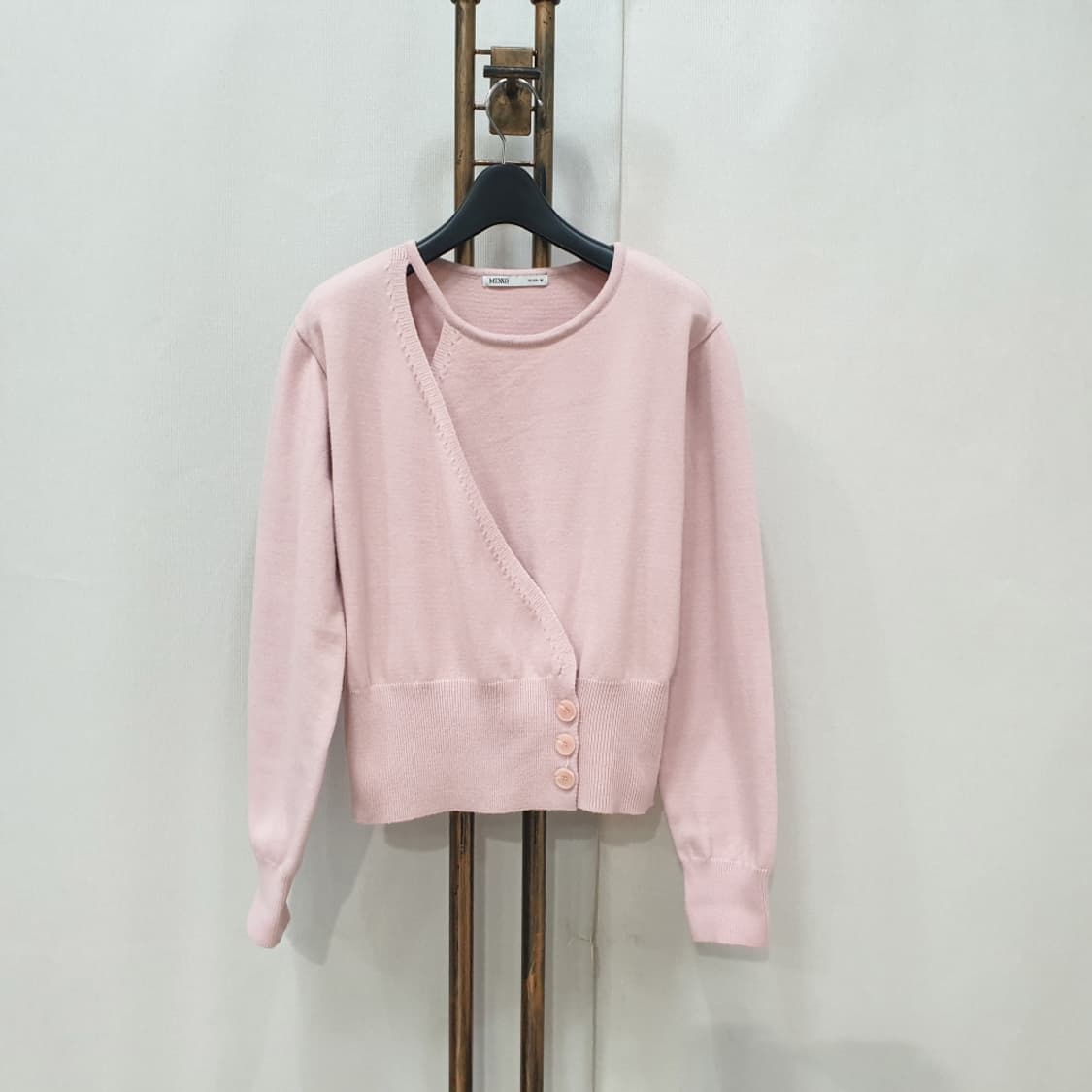 MIXXO 미쏘 어깨트임 풀오버 니트 M 상품이미지2