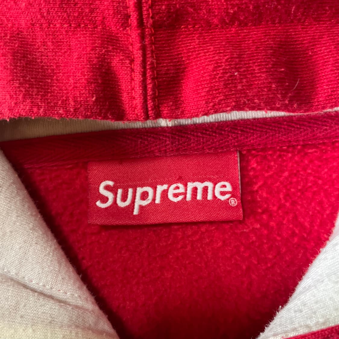 슈프림 스펠로고 후드티 상품이미지3