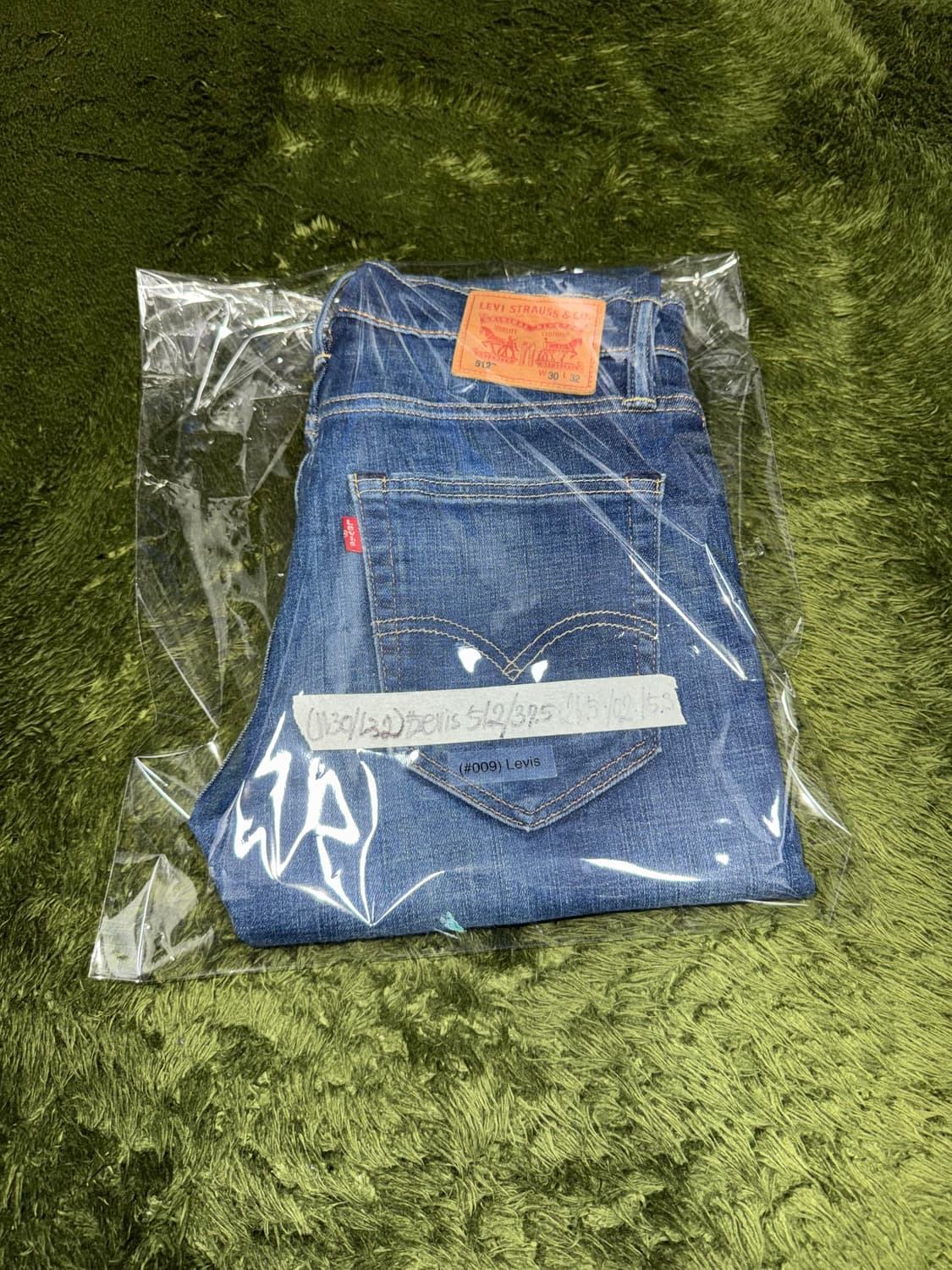 [W30/L32] 리바이스 512 레더 라벨 워싱 데님 팬츠 미드 인디고 상품이미지10