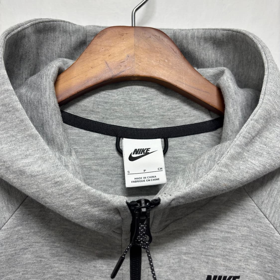 나이키 우먼스 테크팩 후드집업 상품이미지3