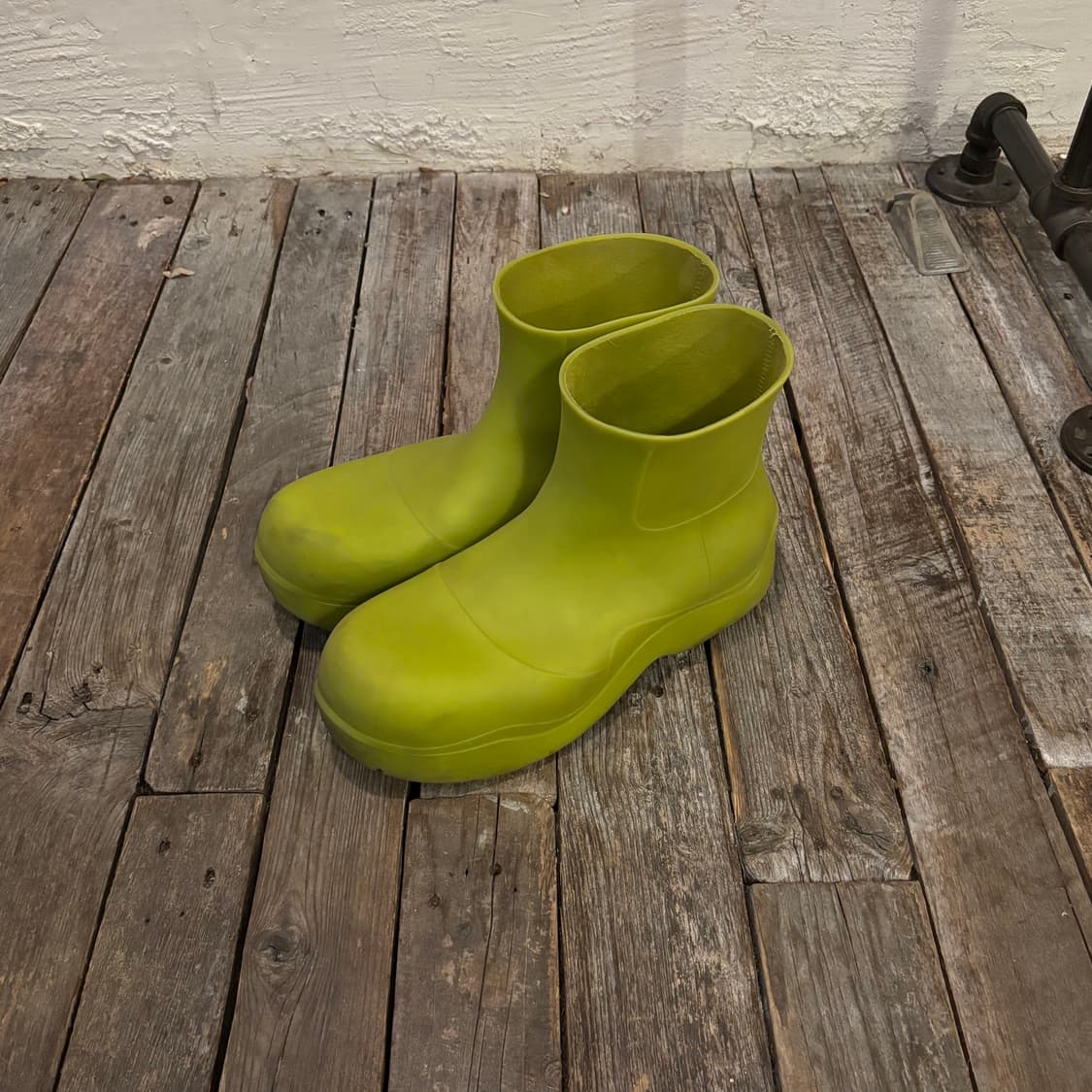 bottega veneta puddle boots kiwi 상품이미지1