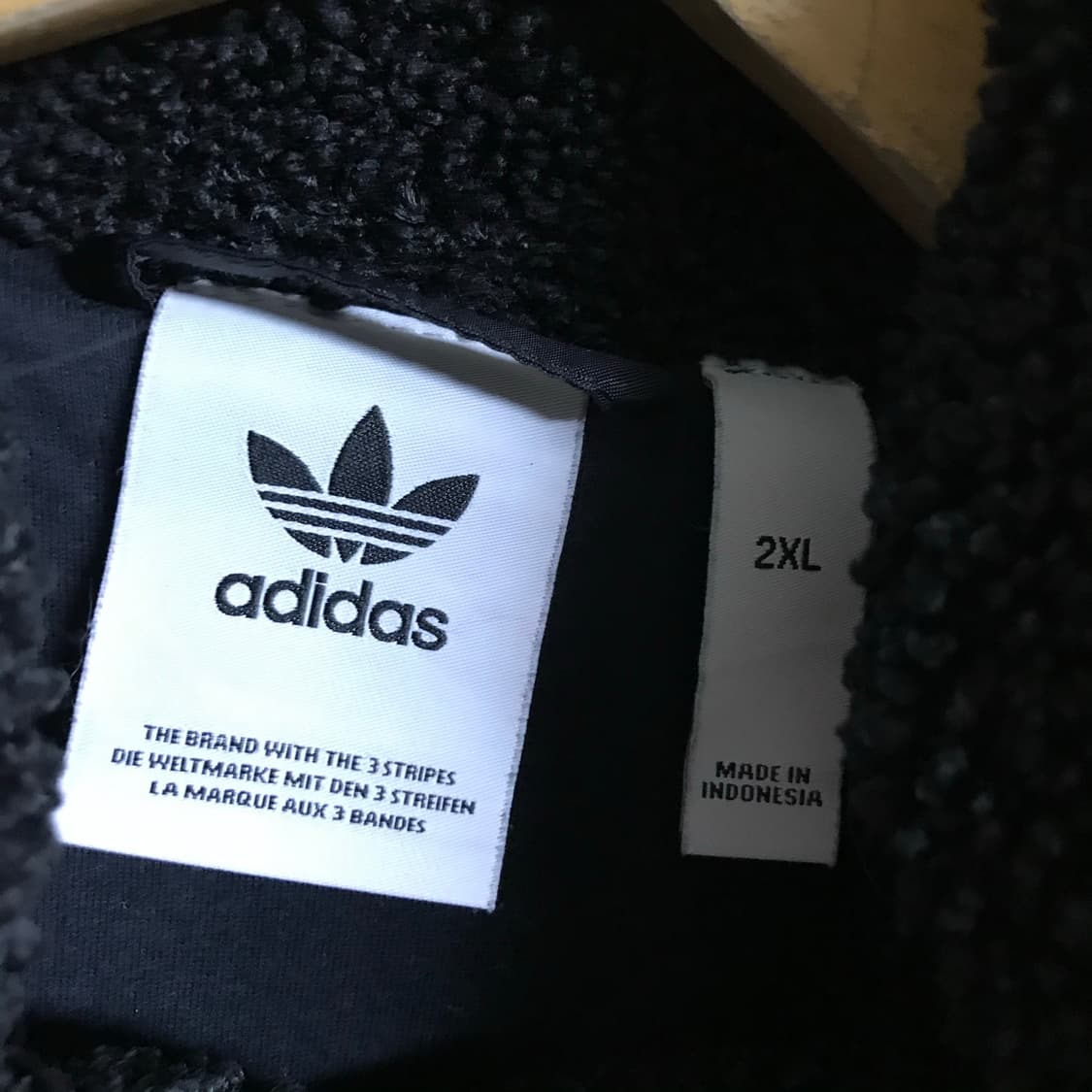 아디다스 쉐르파 빅로고 양털 후리스자켓 상품이미지3