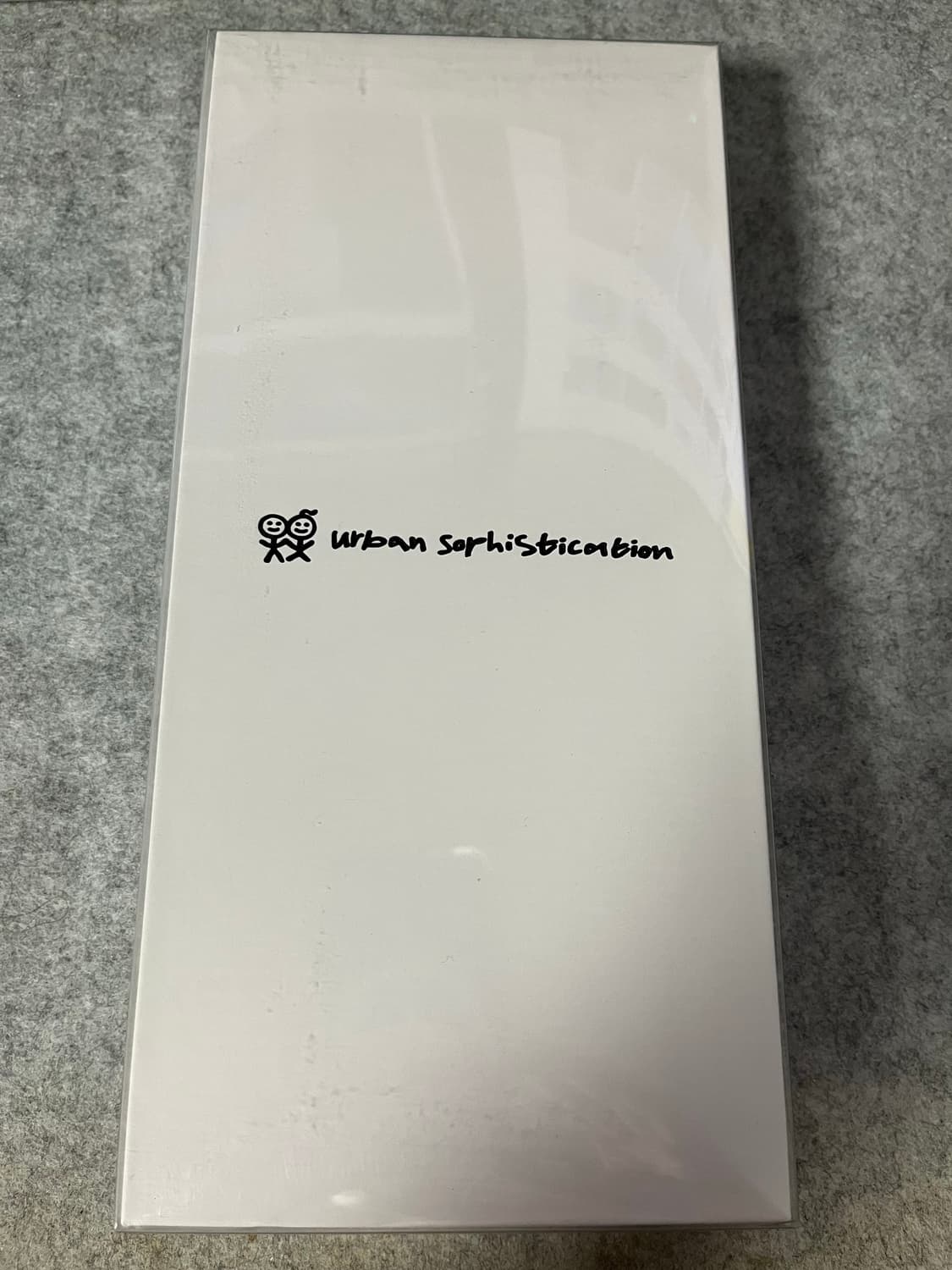 어반소피스티케이션 17프로맥스 케이스 상품이미지4