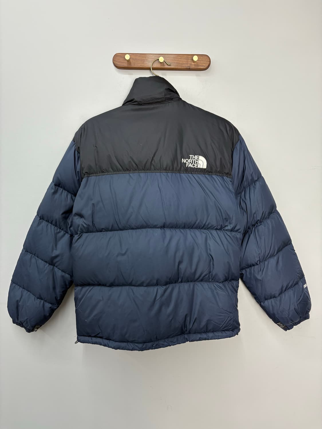 노스페이스 눕시 레트로 다운 패딩 자켓 A3243 상품이미지5
