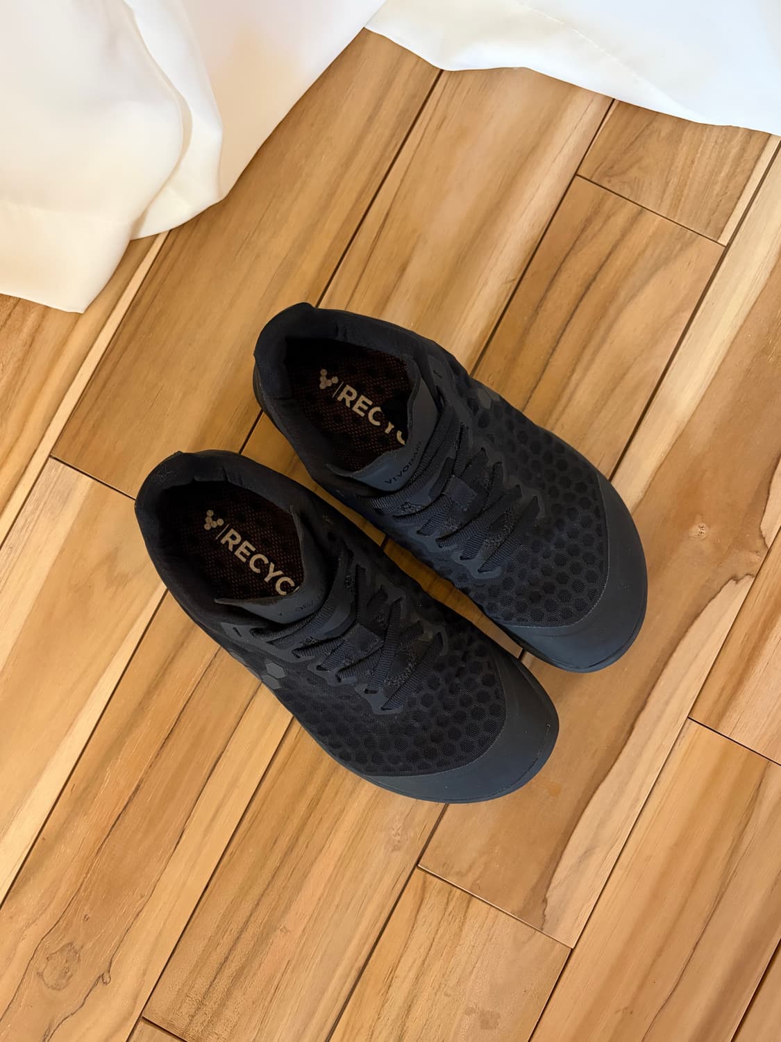 Vivobarefoot Stealth III 상품이미지6