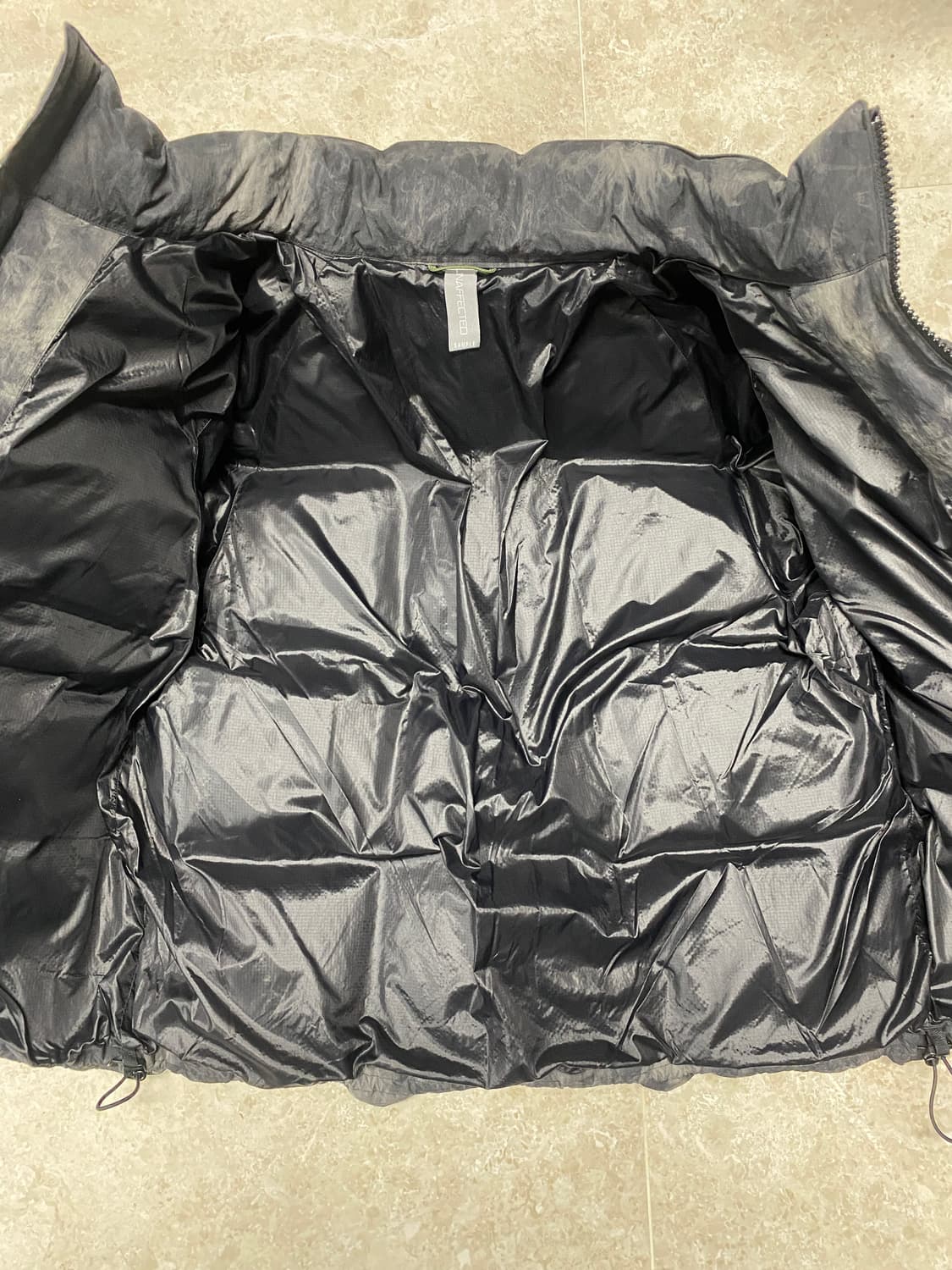 언어펙티드 스톰 다운 상품이미지4