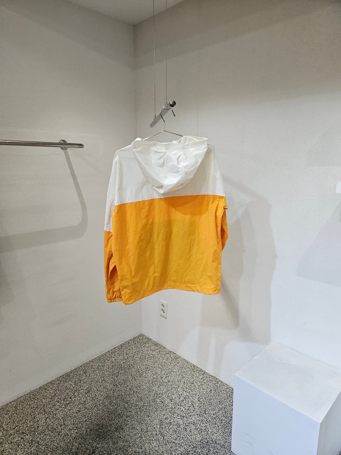 엄브로 팝러쉬 컬러블럭 후드 아노락 상품이미지2