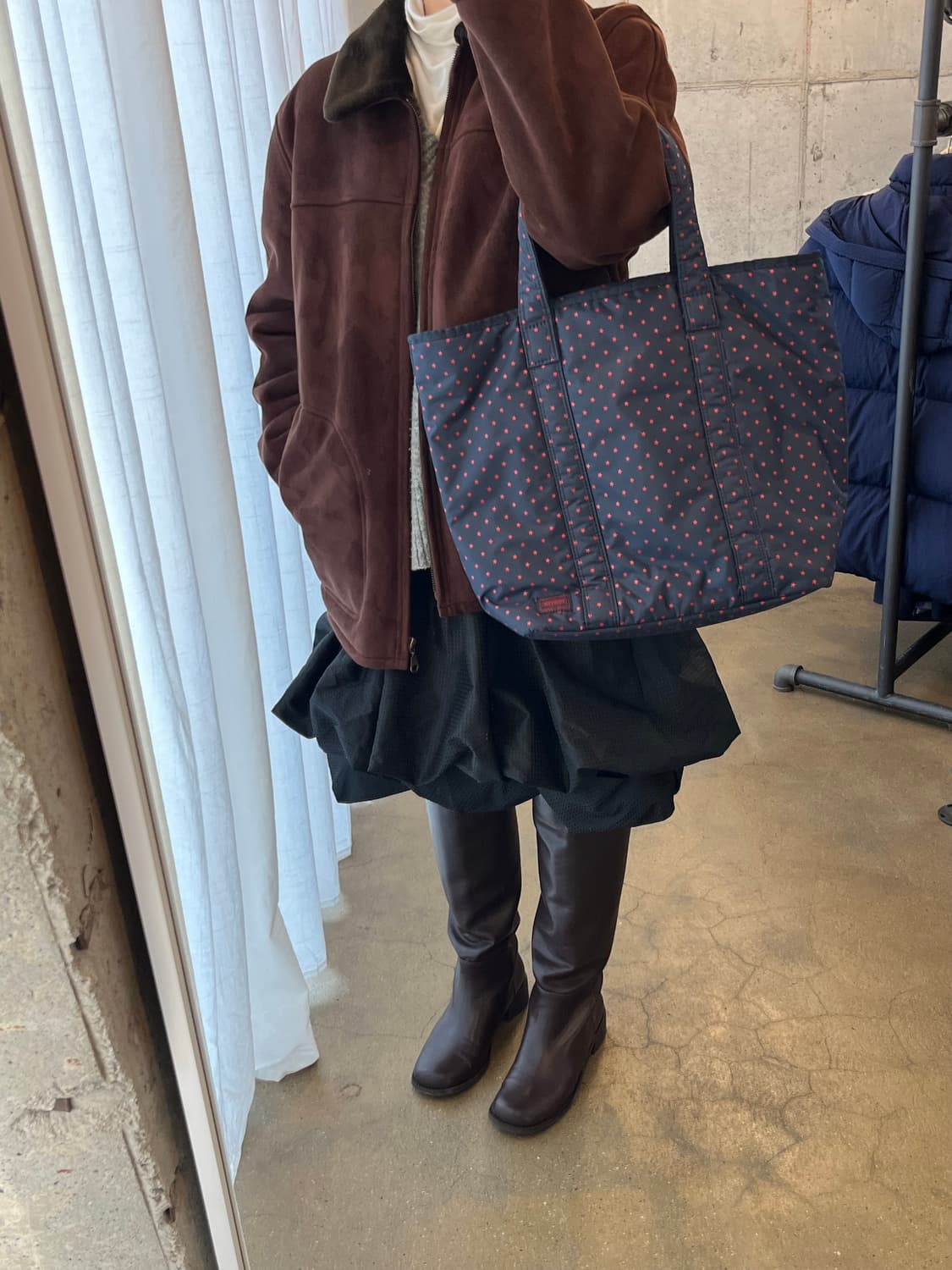 포터 별 패턴 숄더백 네이비 상품이미지7