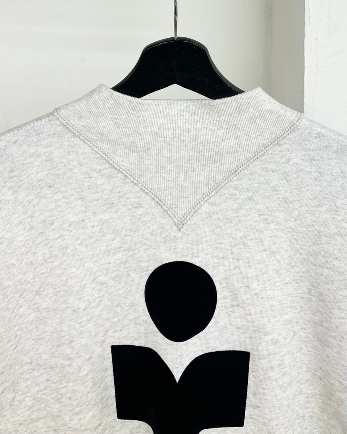 이자벨 마랑 아이보리 모비 로고 스웨트셔츠 상품이미지2