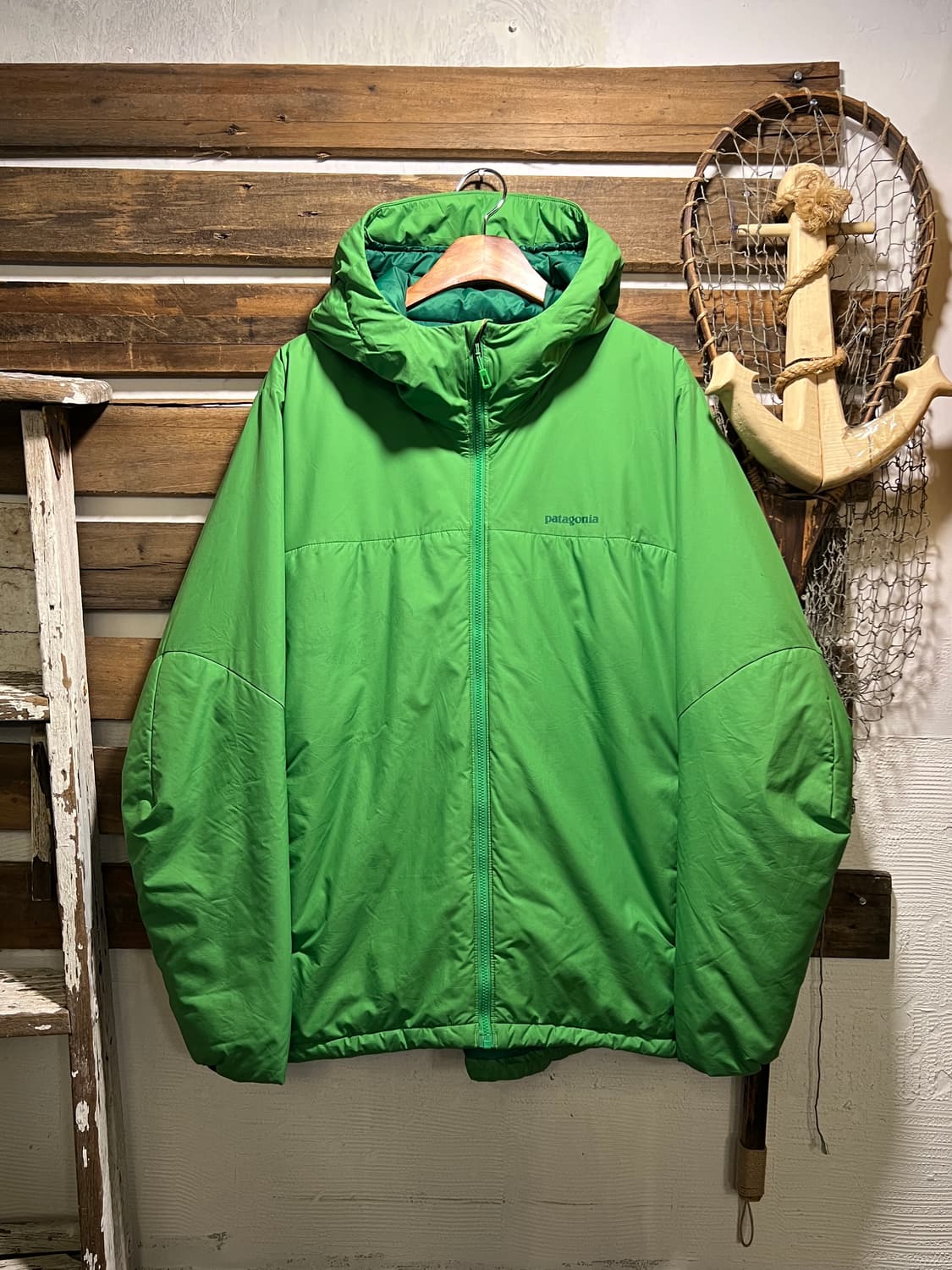 [L]파타고니아 USA 프리마로프트 후드 파카 상품이미지1