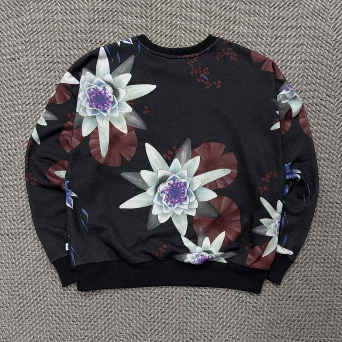 아디다스 플라워 패턴 빅로고 맨투맨 v2431 상품이미지2