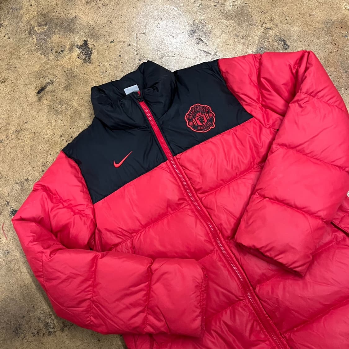 [정품/M] 나이키 맨유 패딩 점퍼 레드 b15 상품이미지1