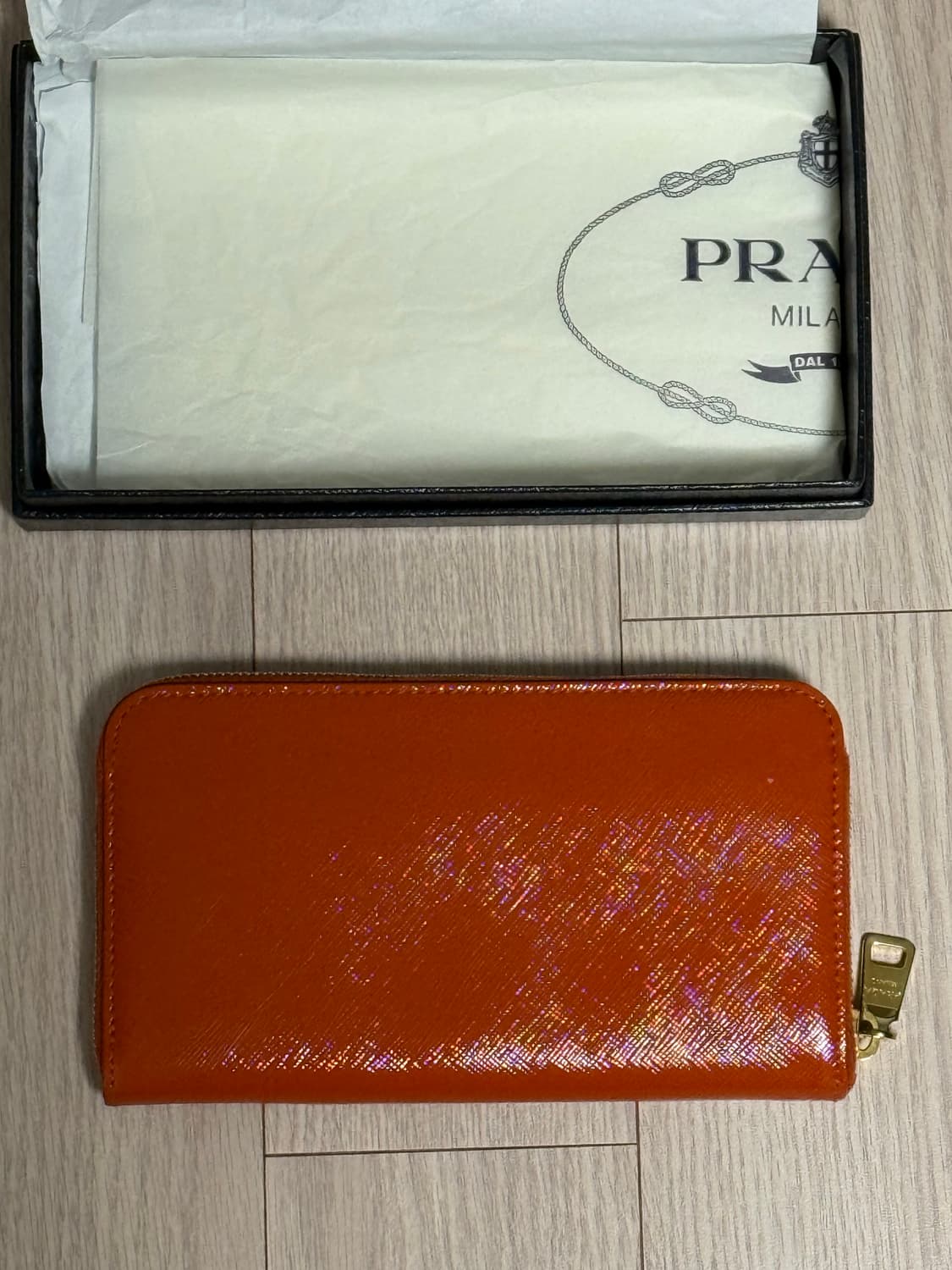 프라다 사피아노 베르니스 오렌지 여성 장지갑 상품이미지5