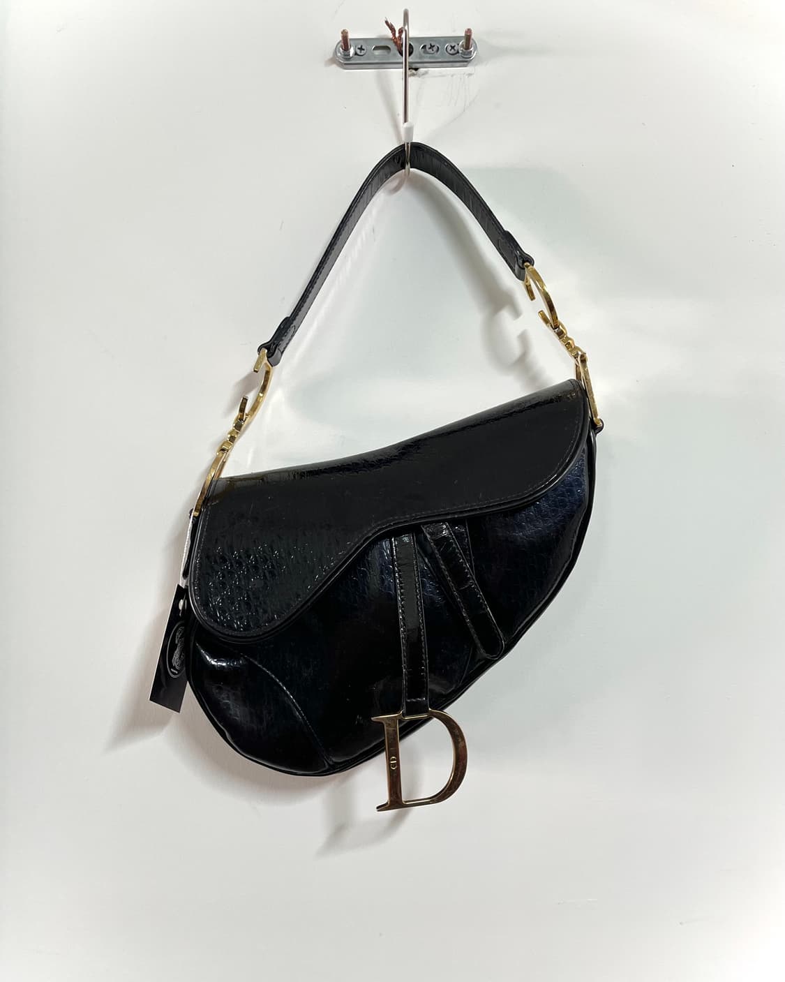 1990s DIOR Embossed Stingray Saddle Bag 상품이미지3