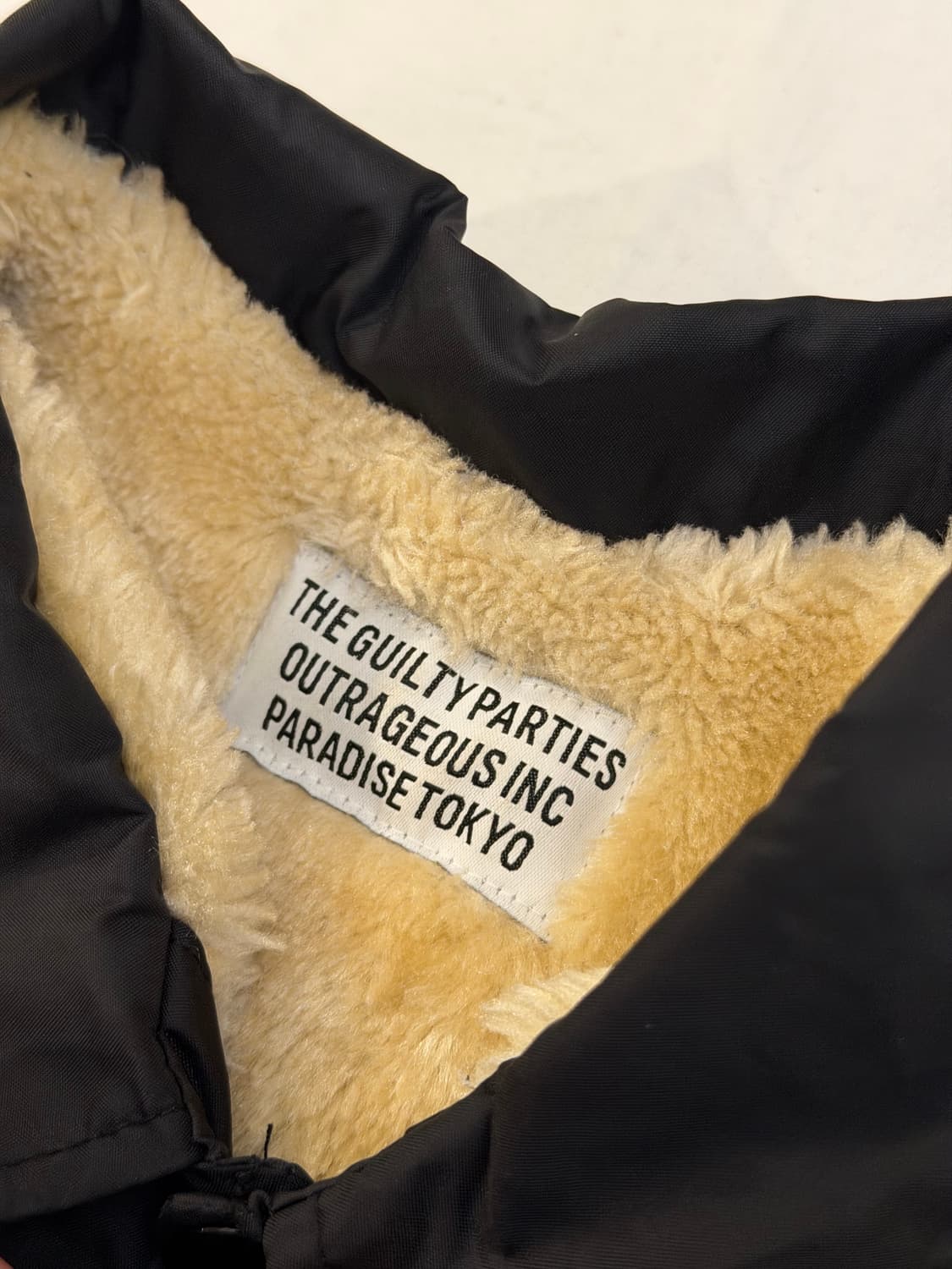 와코마리아 길티플레져 양털안감 코치자켓 블랙 상품이미지4