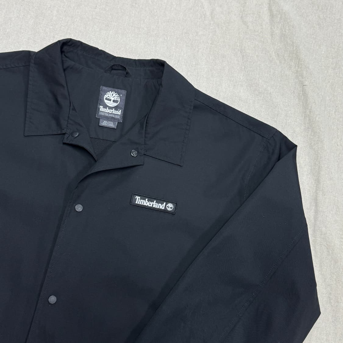 팀버랜드 블랙 백로고 나일론 코치자켓 2XL 상품이미지4