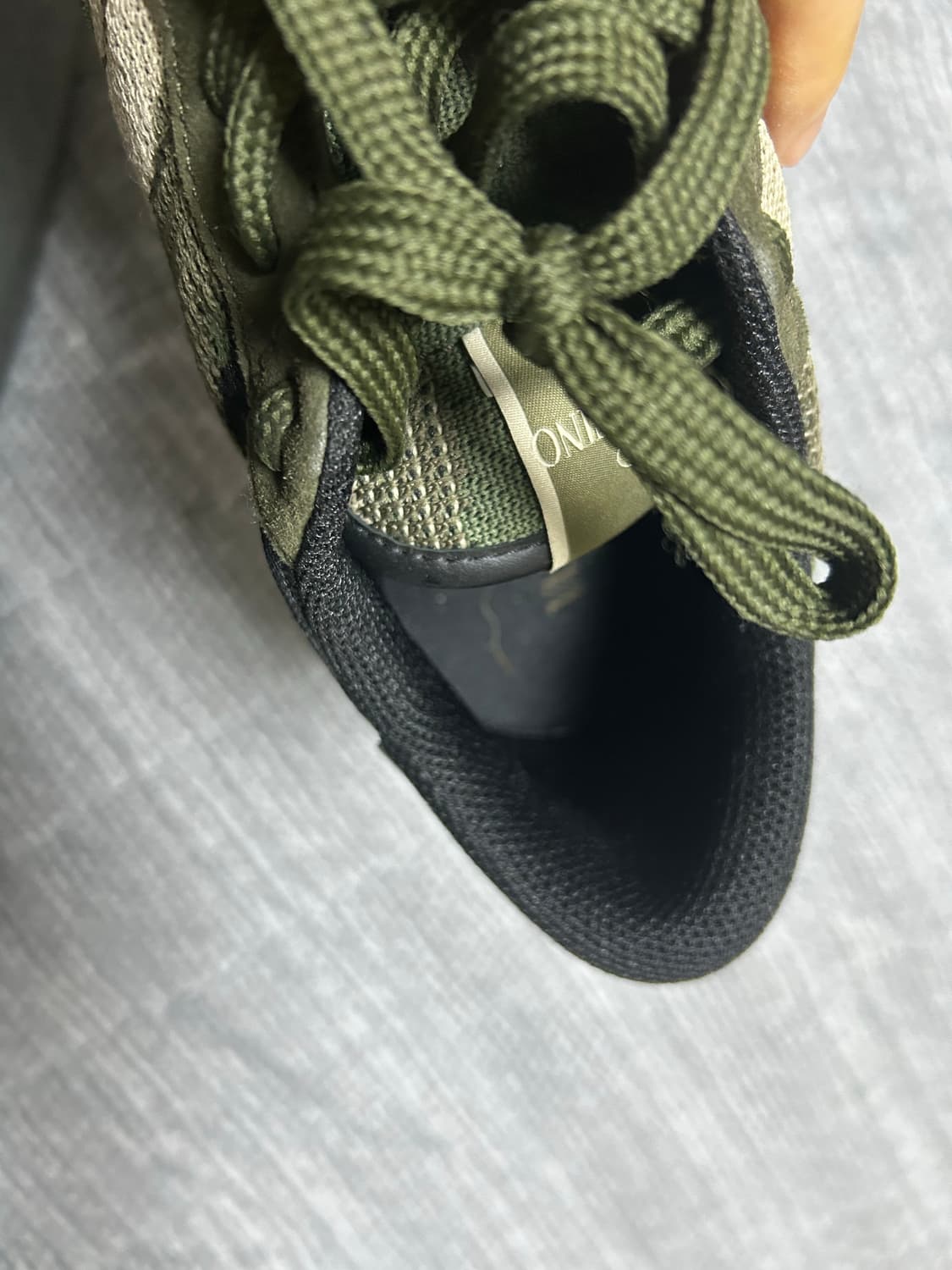 발렌티노 Valentino 락러너 스니커즈 280 상품이미지5