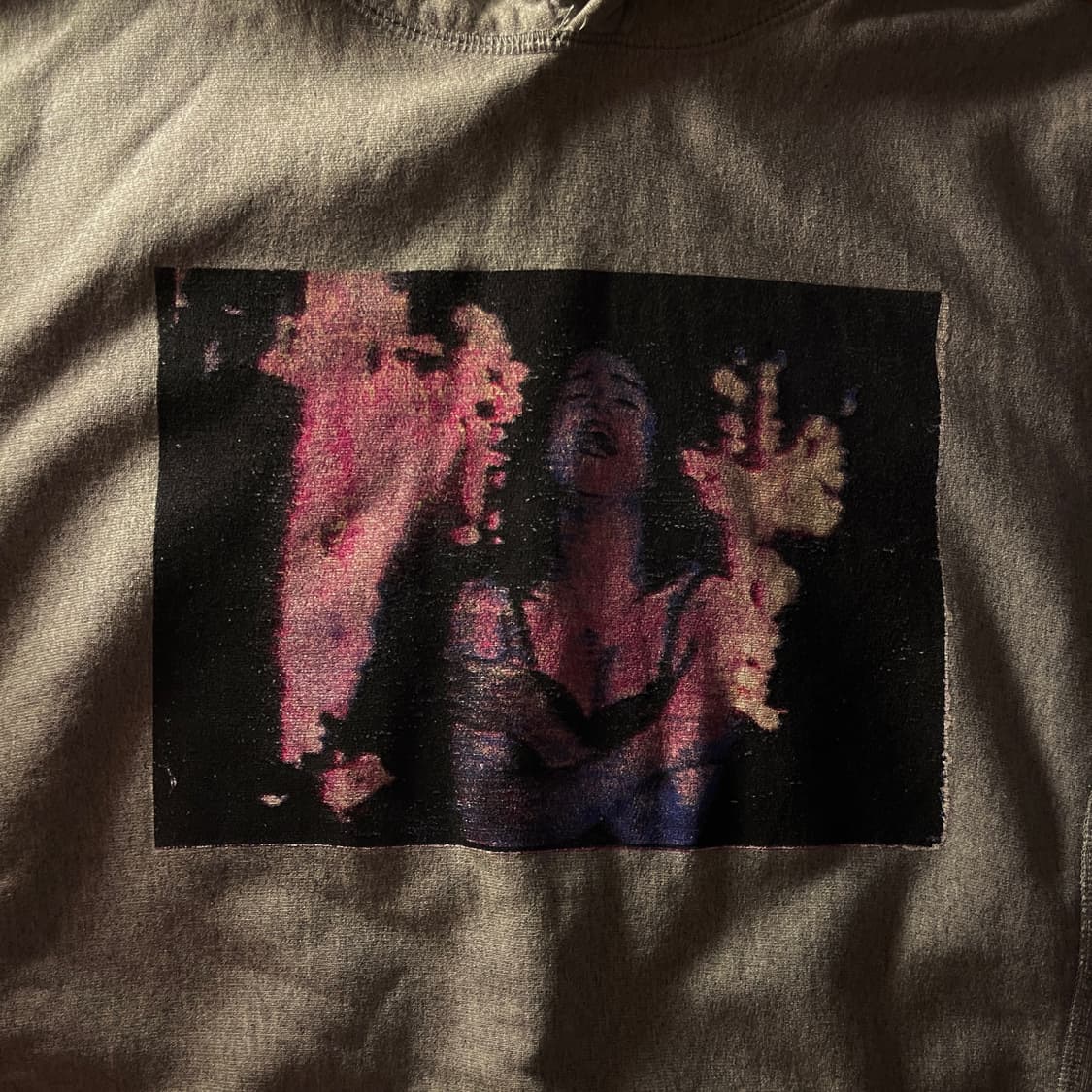 supreme madonna burning crosses hoodie 상품이미지2
