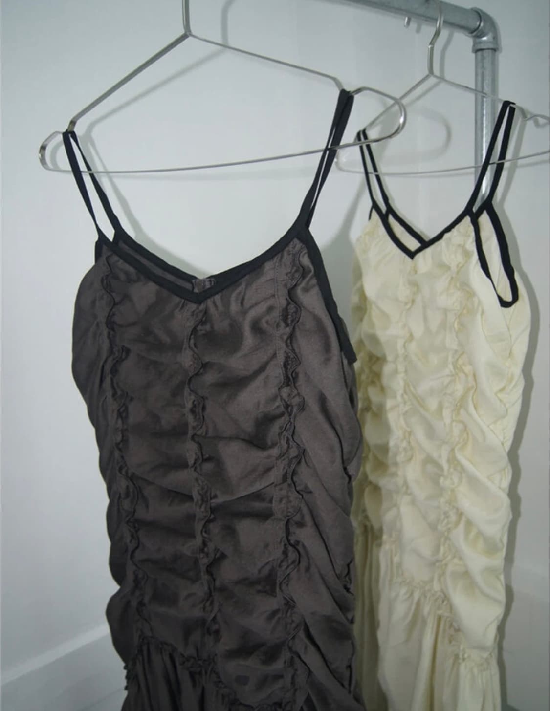 [새상품/웨딩촬영추천] 셔링 나시 원피스 상품이미지2