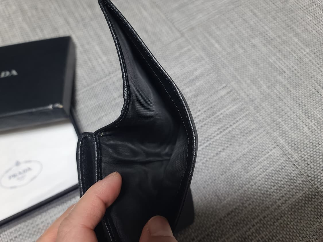 프라다 트라이앵글 사피아노 반지갑 1ml018 상품이미지4