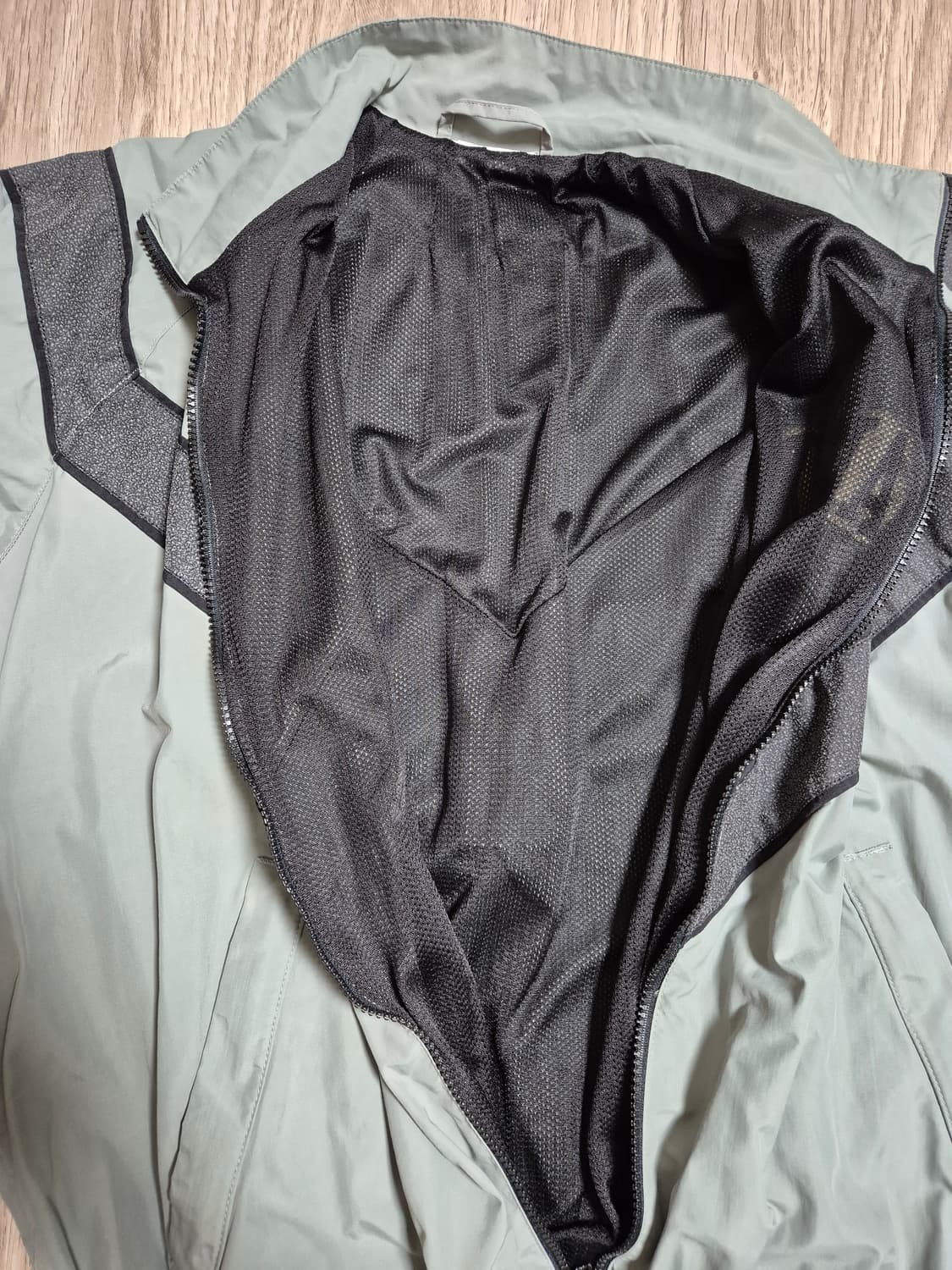 미군 IPFU 바람막이 자켓 민트급 상품이미지3