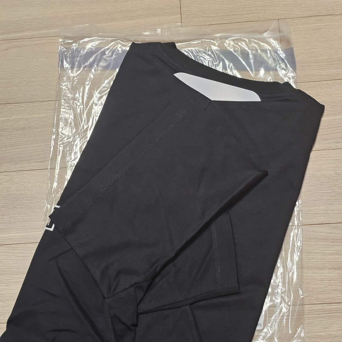 54 새제품) 우영미 코튼 백로고 티셔츠 블랙 25SS XXL 110 상품이미지8