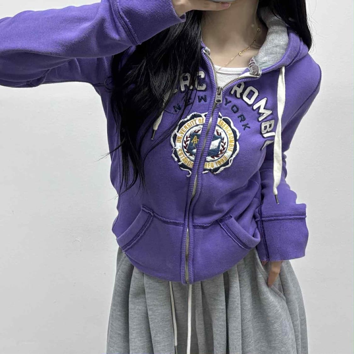 아베크롬비 y2k 올드스쿨 여리핏 후드집업 희귀져지(M) 상품이미지1