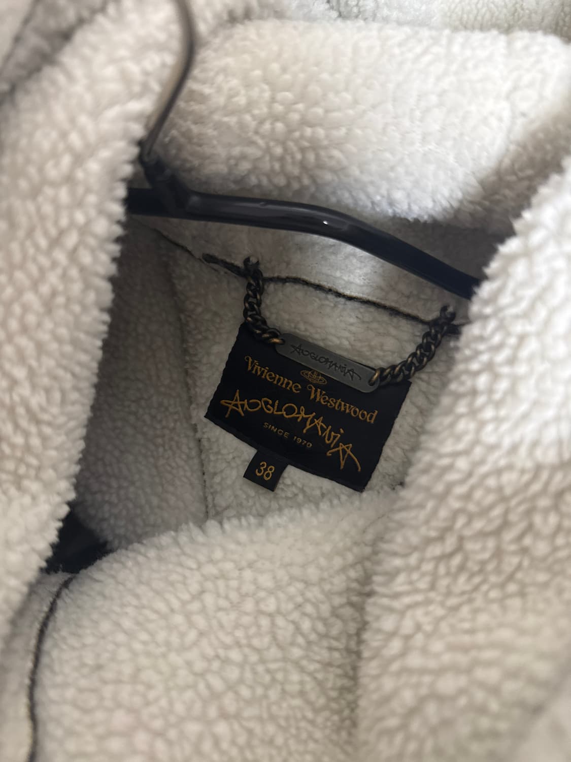 비비안웨스트우드 무스탕 상품이미지4