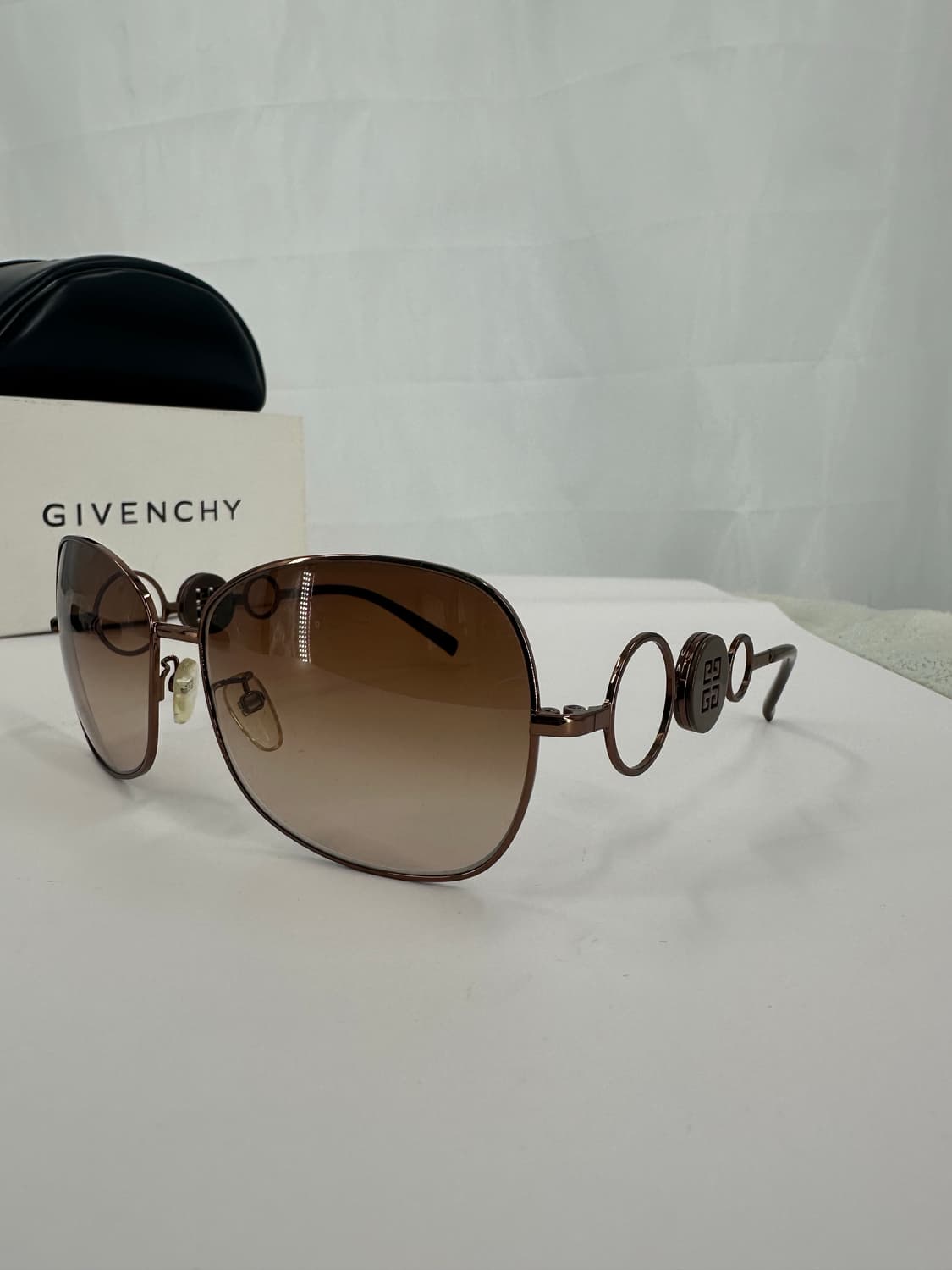 [새상품 무료배송] 정품 지방시 Made in Italy 선글라스 상품이미지1