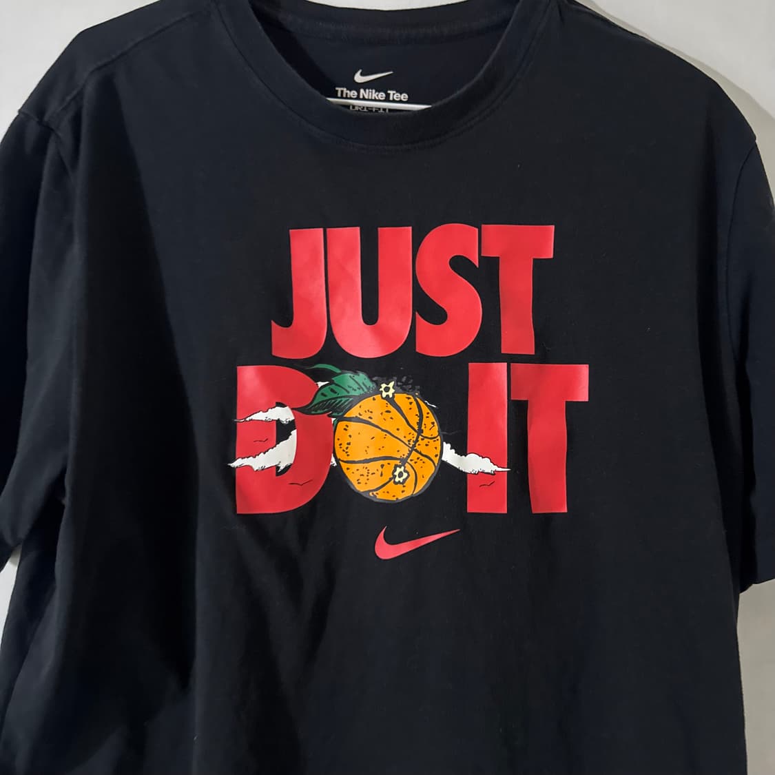 나이키 저스트두잇 스우시로고 반팔티 🖤❤️ 상품이미지4