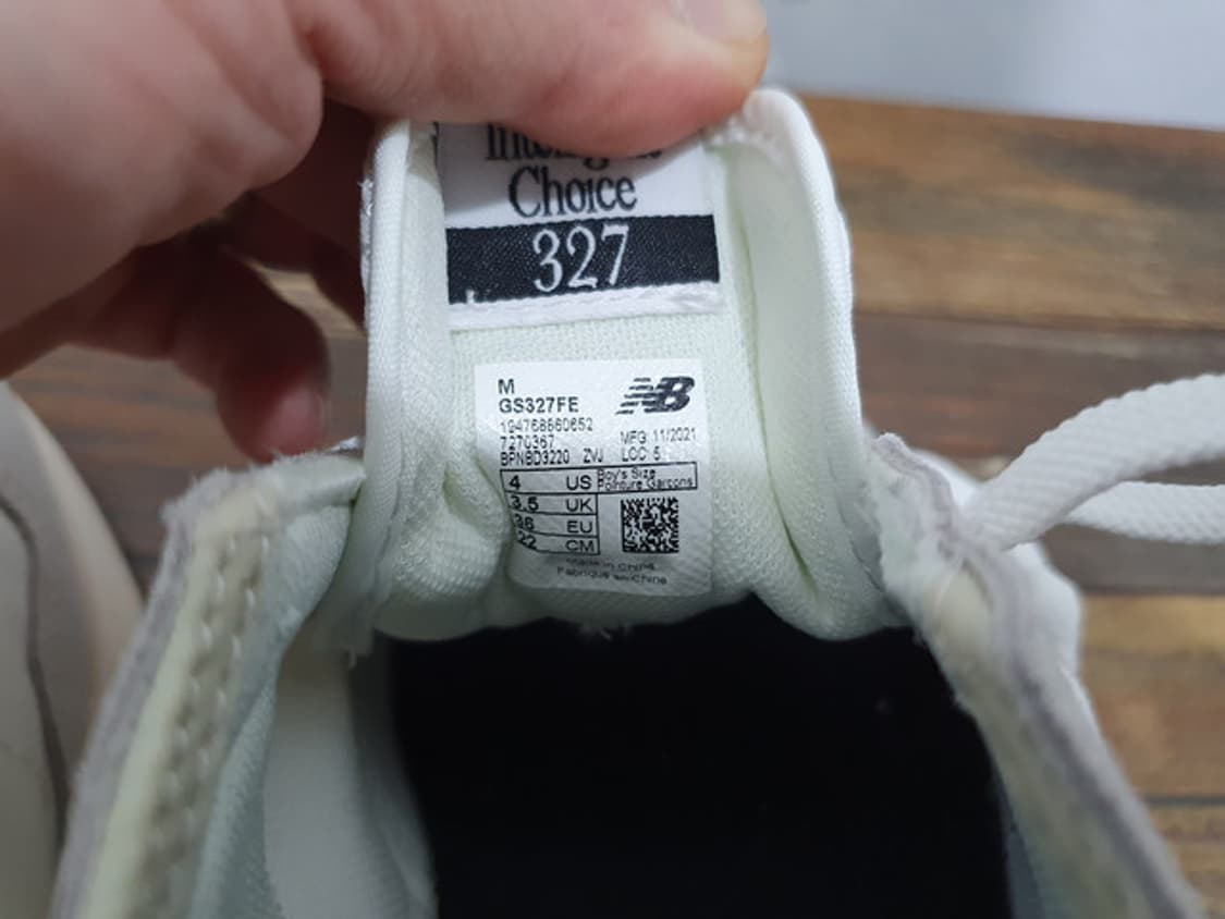 NEW BALANCE 뉴발란스 327 GS 버치 블랙 (220MM) 상품이미지10