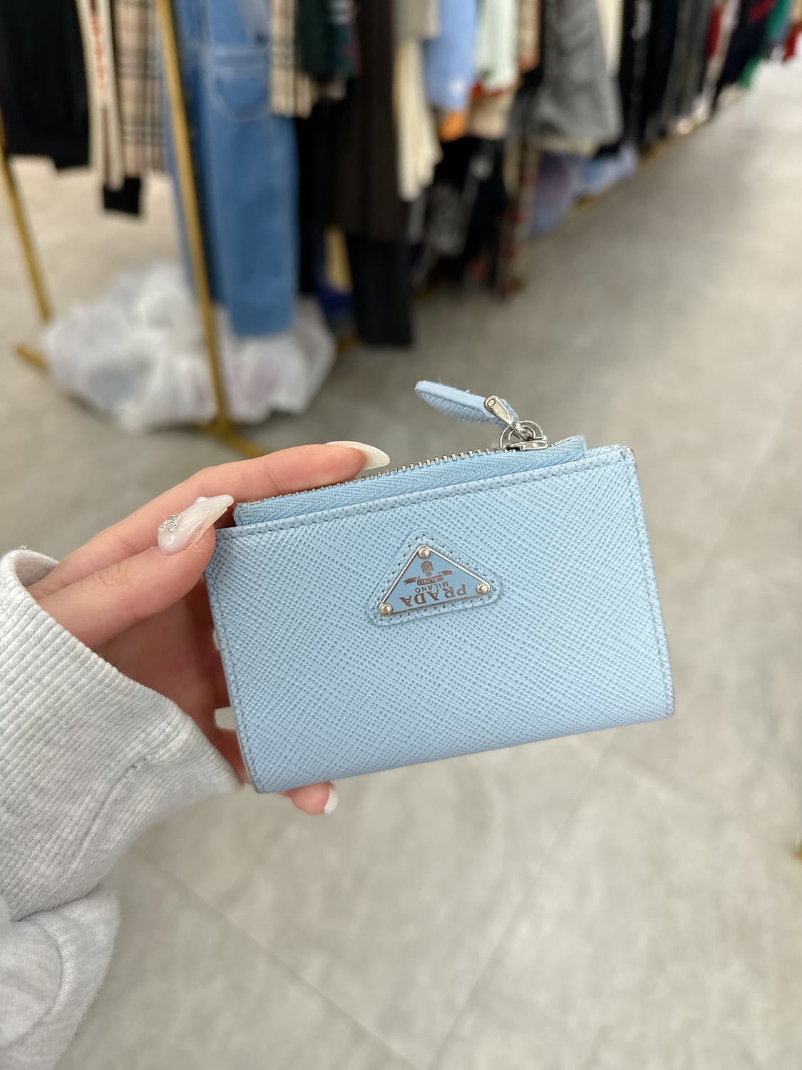 [정품] 프라다 반지갑 신형 상품이미지1