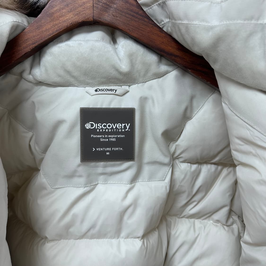 디스커버리 익스페디션 마운틴쿡 다운 숏패딩 점퍼 95사이즈 J26 상품이미지8