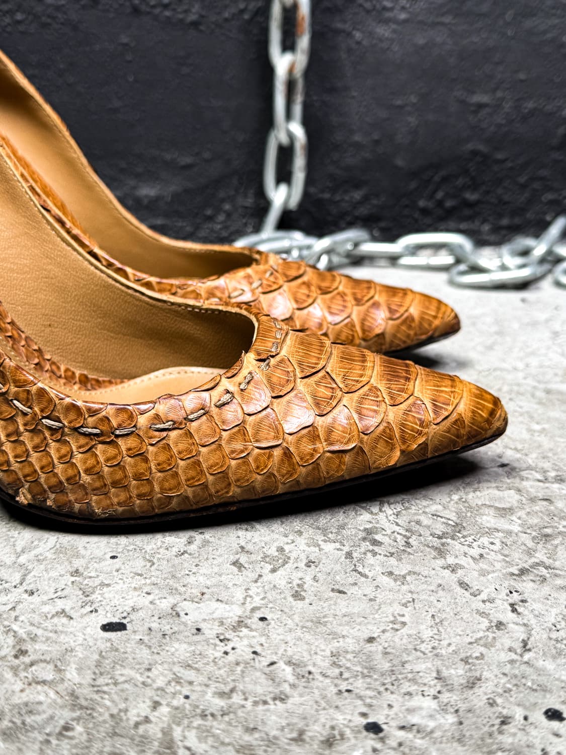 Alexander McQueen – Python Leather Heels 상품이미지7