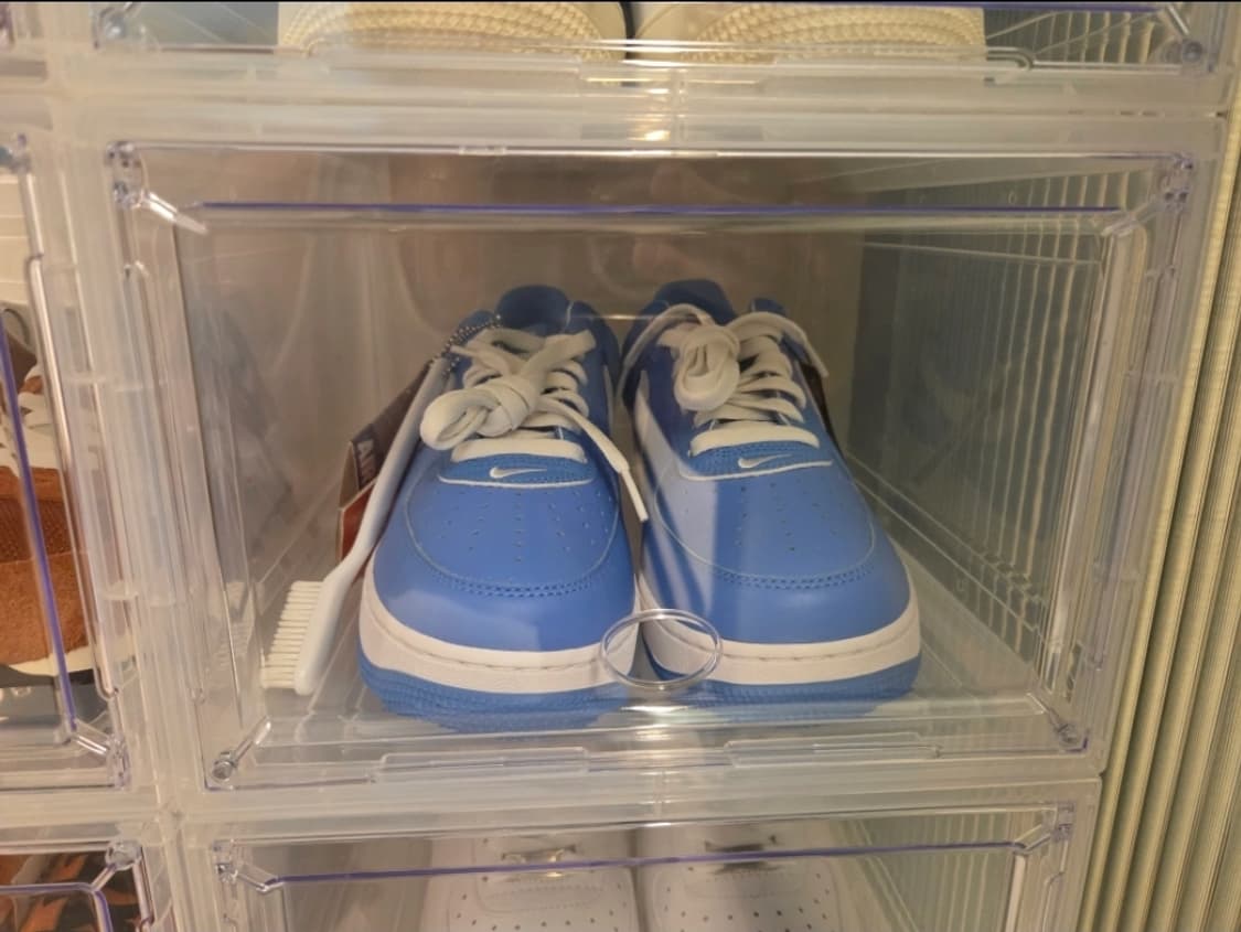 새상품_나이키 에어 포스 1 로우 레트로 컬러 오브 더 먼스 유니버시티 상품이미지7