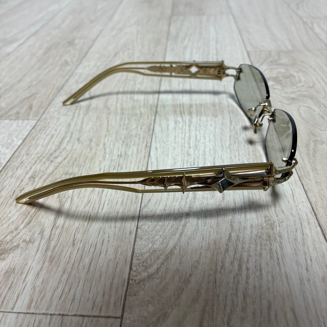 [새상품 풀박스] 젠틀몬스터 매니페스토 031 선글라스 상품이미지5