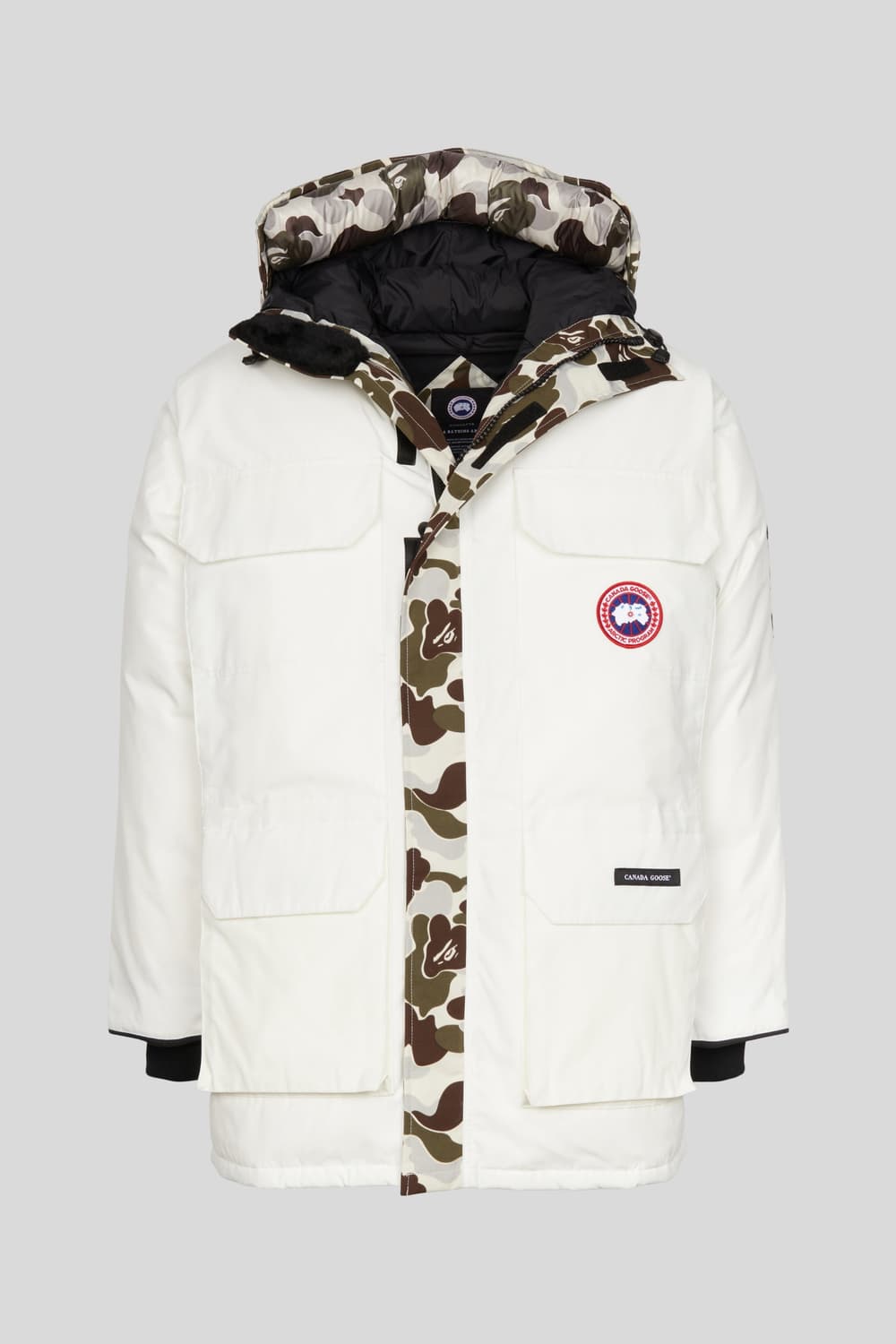 캐나다 구스 X 베이프 Canada Goose X Bape White E 상품이미지1