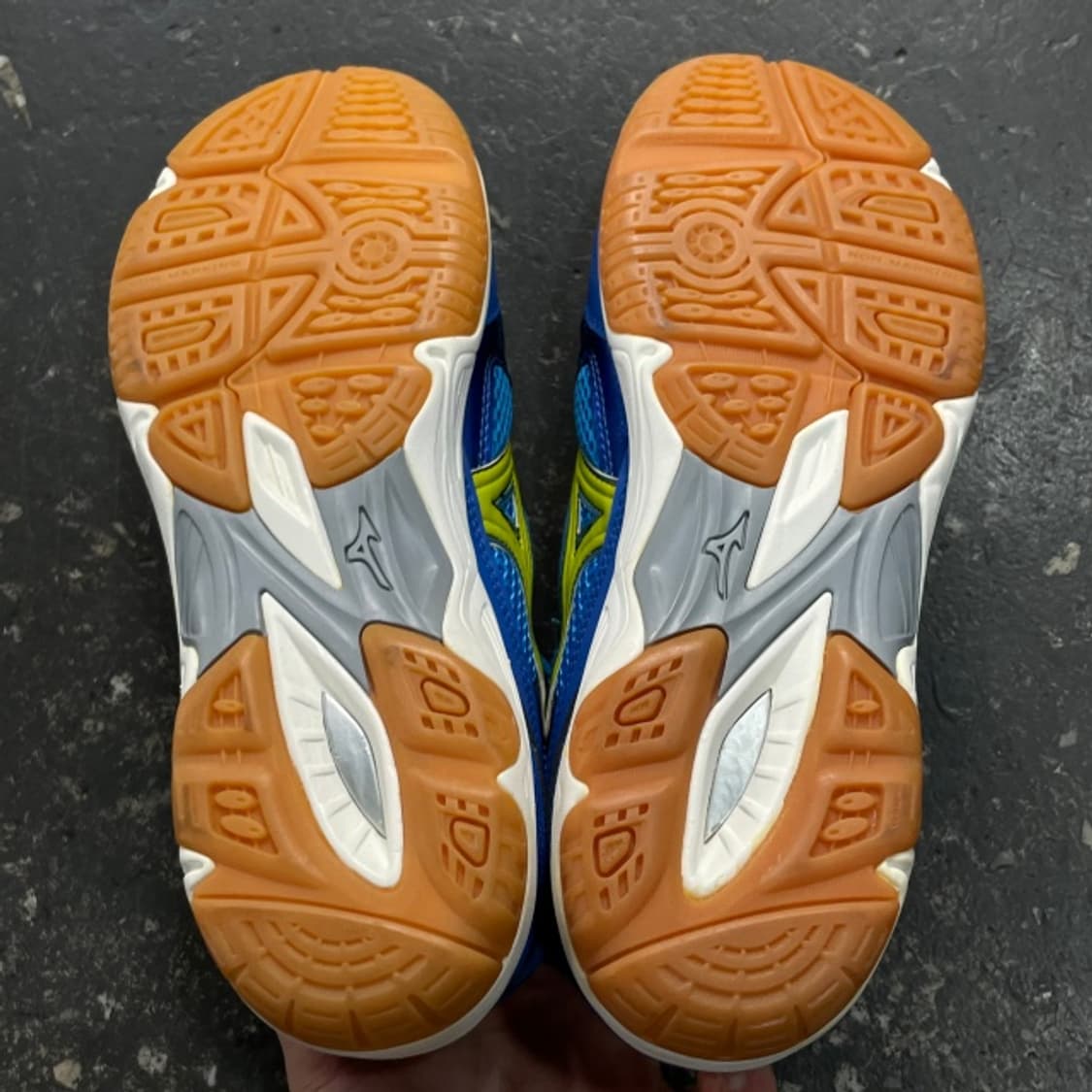 275 미즈노 웨이브 트위스터 3 배드민턴화 상품이미지5