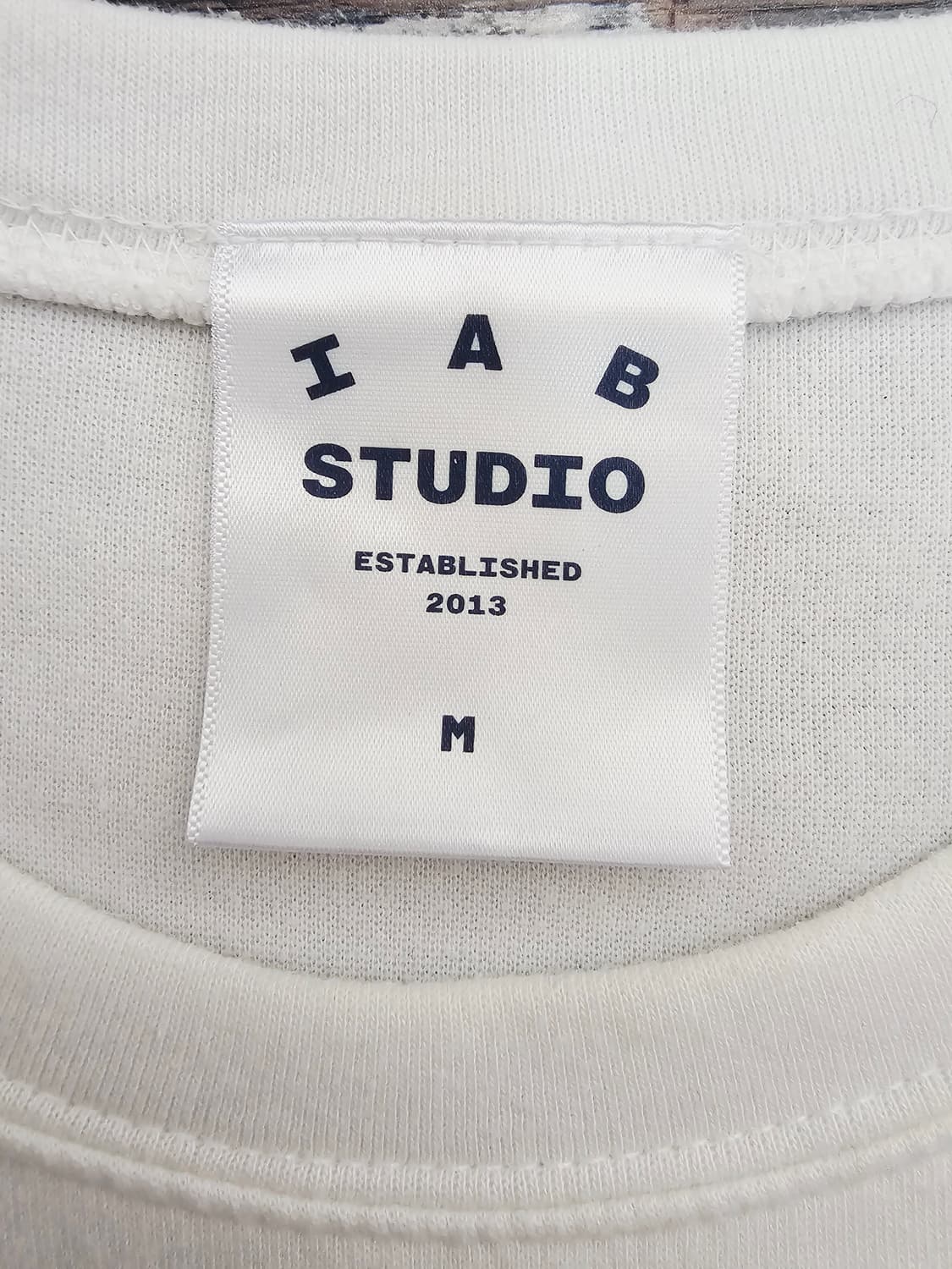 아이앱스튜디오 10주년 반팔티셔츠 M 상품이미지3