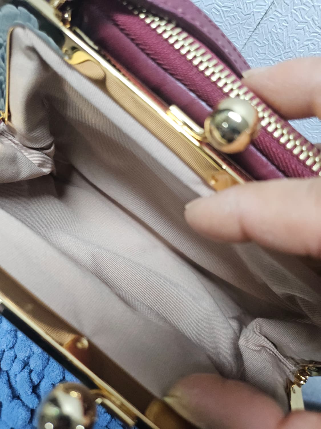 루이까또즈 와인색 퀼팅 크로스백 상품이미지6