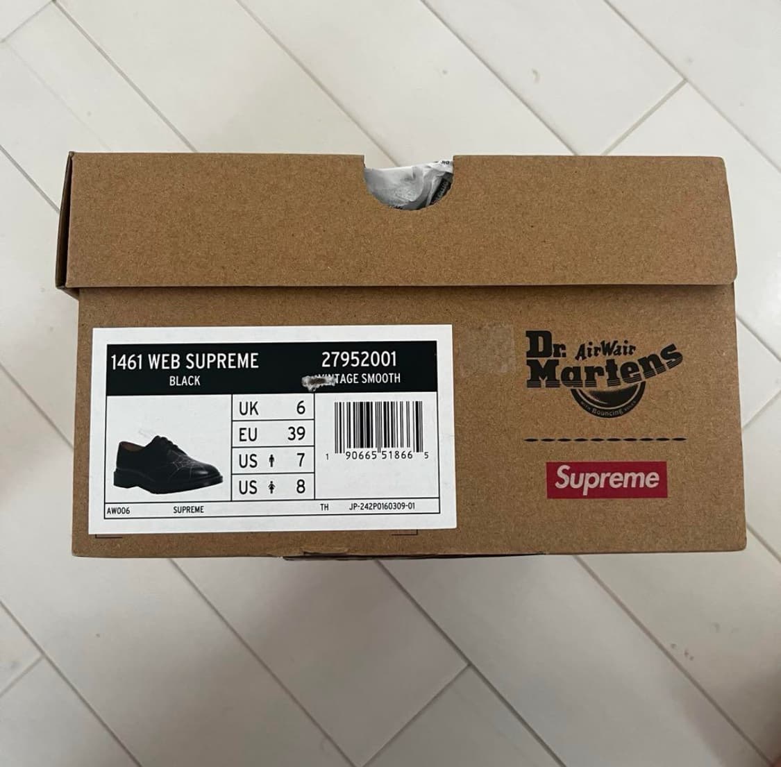 Dr. Martens x Supreme Spiderweb 3-Eye 상품이미지5