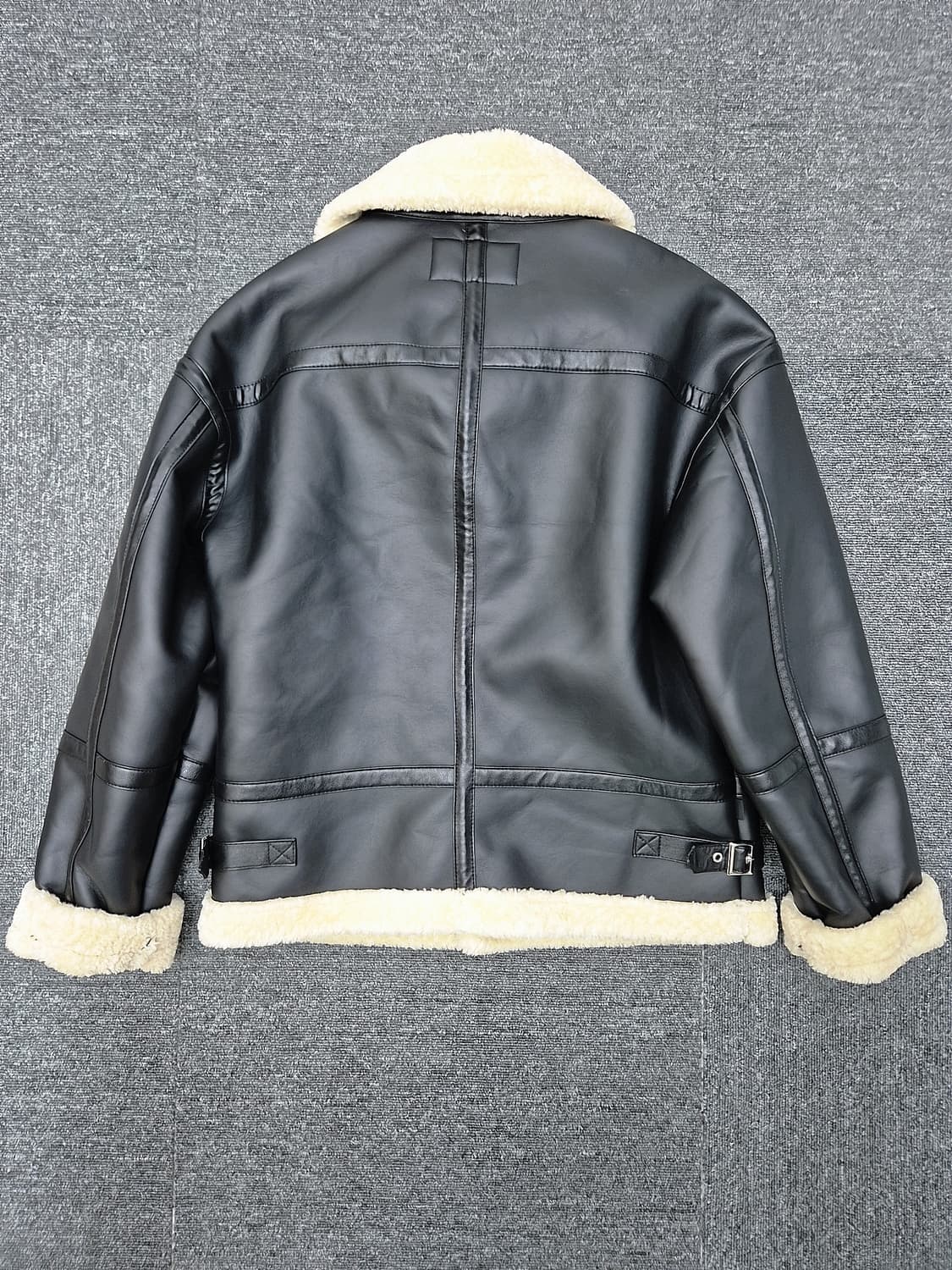 [M]<Agingccc>블랙 무스탕 상품이미지4