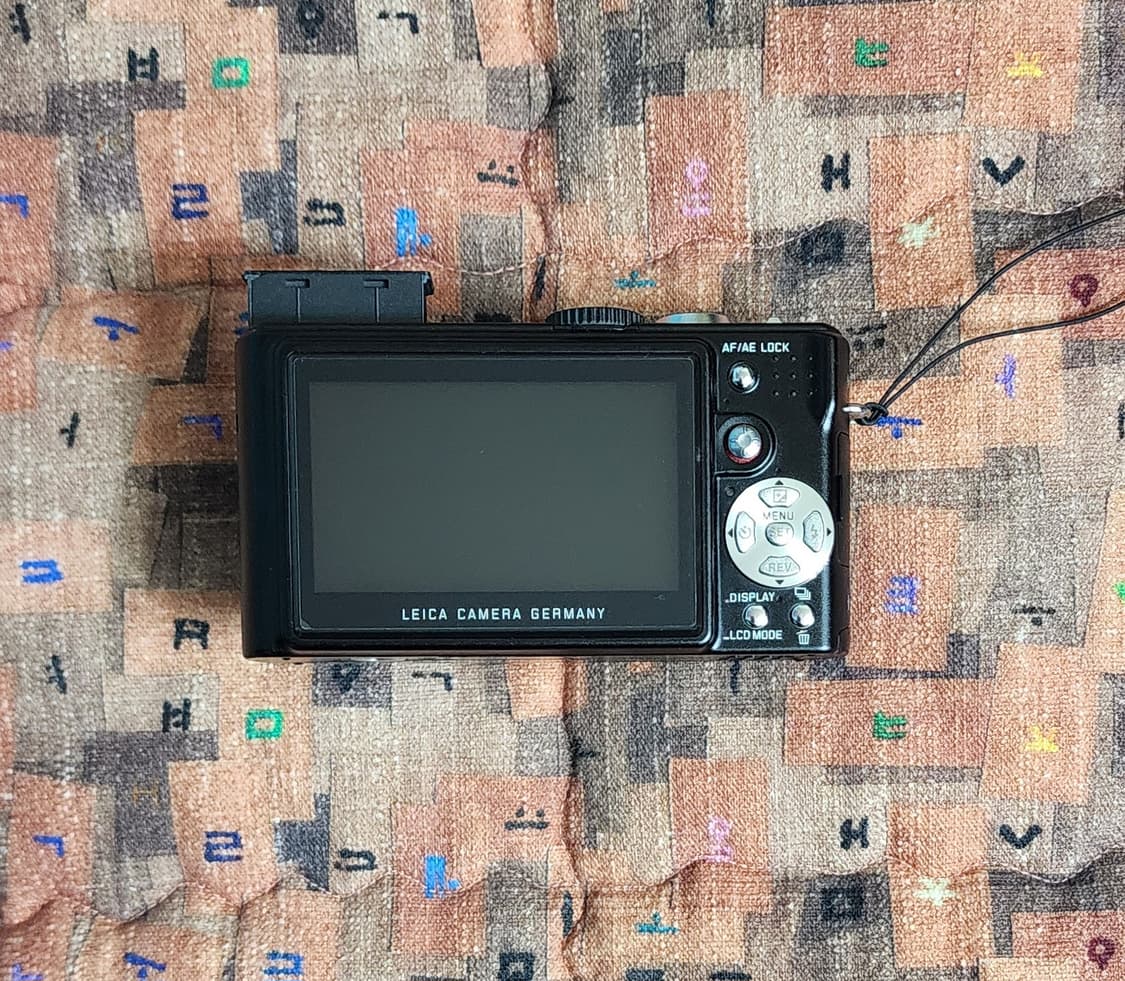 라이카 Leica D-LUX3 디지털 카메라 판매합니다. 상품이미지4