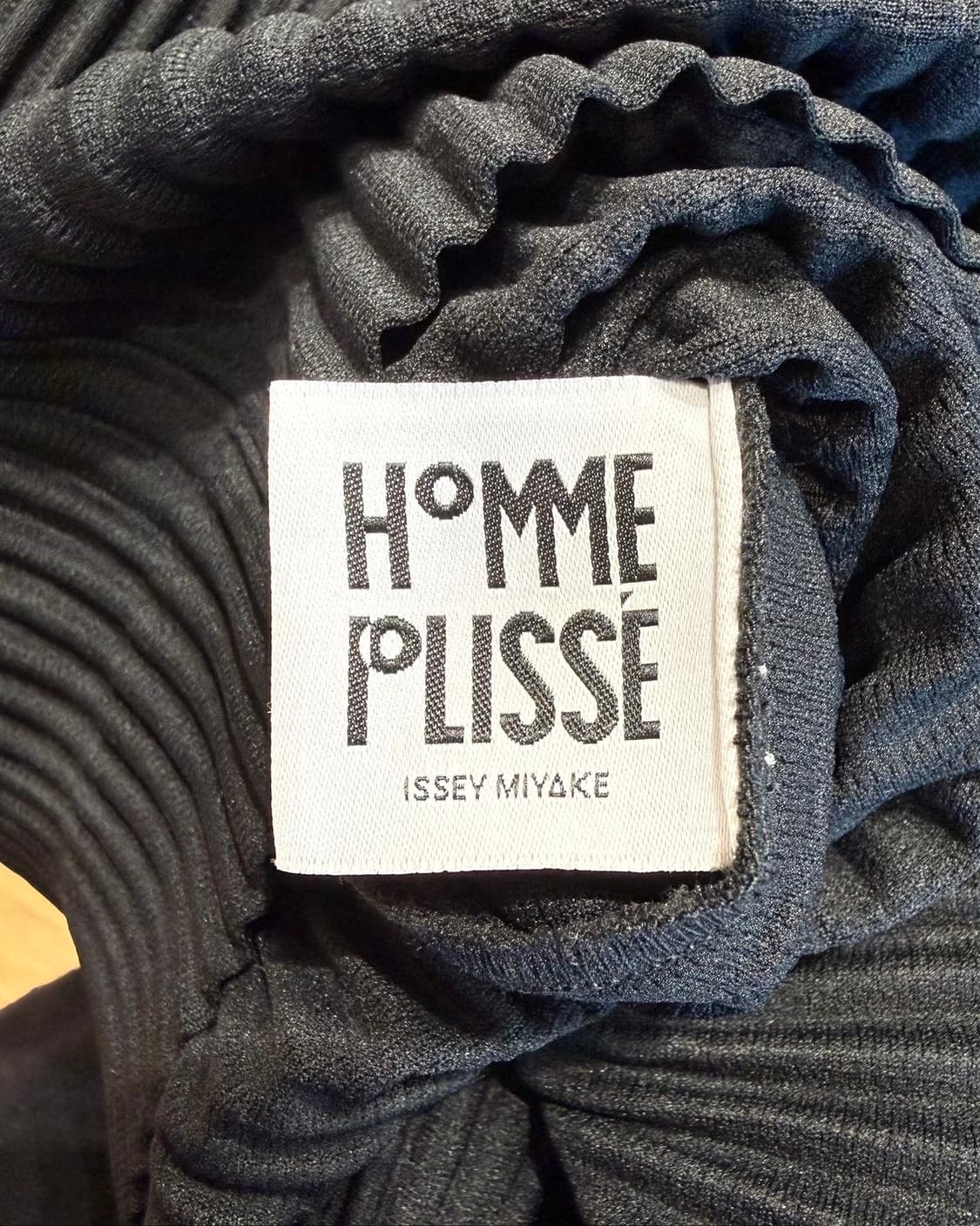 이세이 미야케 옴므 플리세 블랙 카라리스 싱글 자켓  상품이미지8