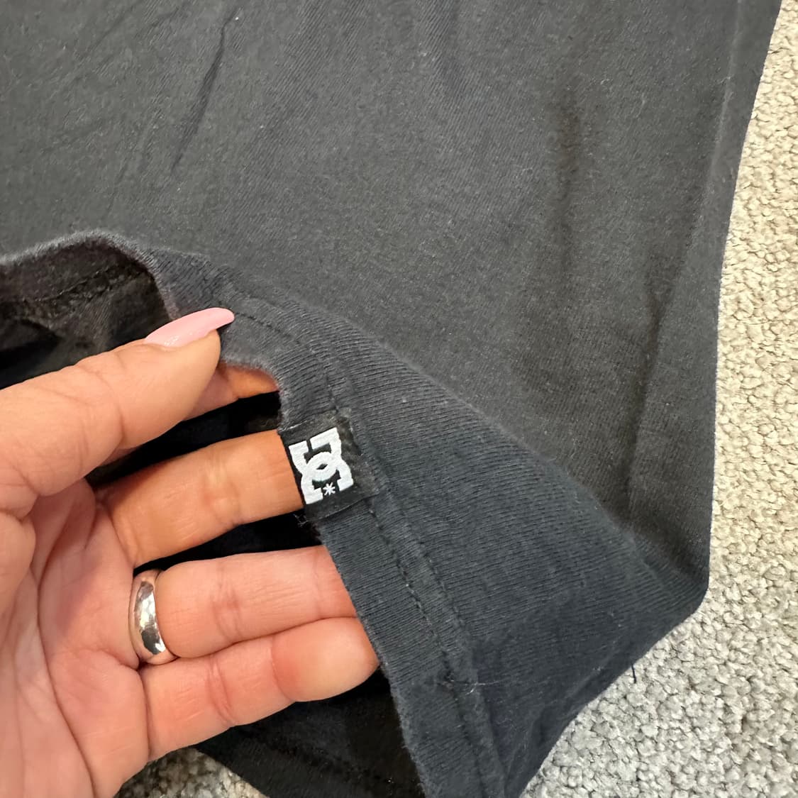 DC SHOES 디씨슈즈 빈티지 로고 반팔티L 상품이미지3