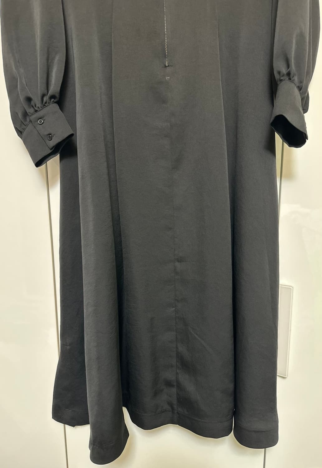 찡실크새틴롱원피스 상품이미지2