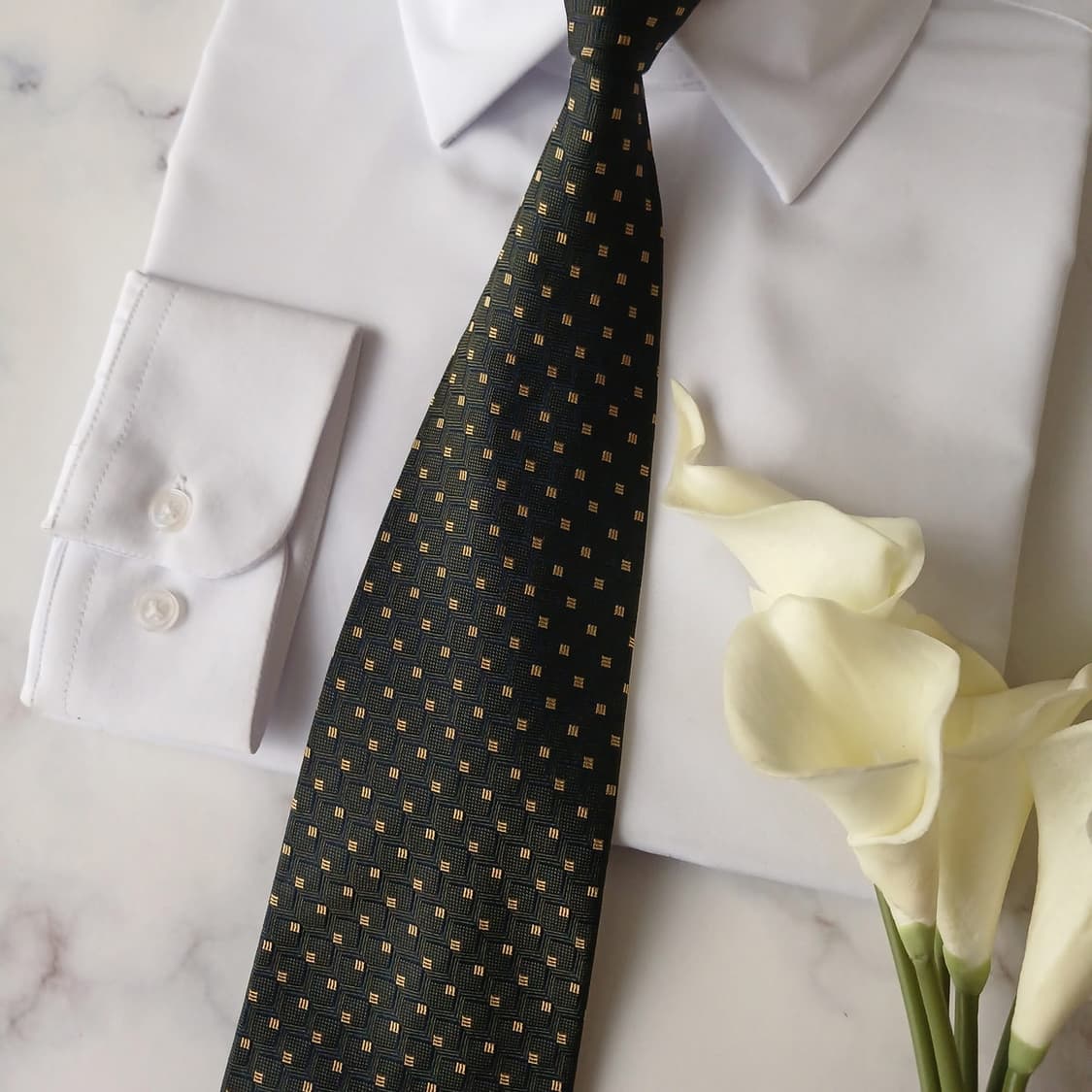 입생로랑 실크 다크그린 골드 패턴 넥타이 9.9cm A+등급 A19087 상품이미지5