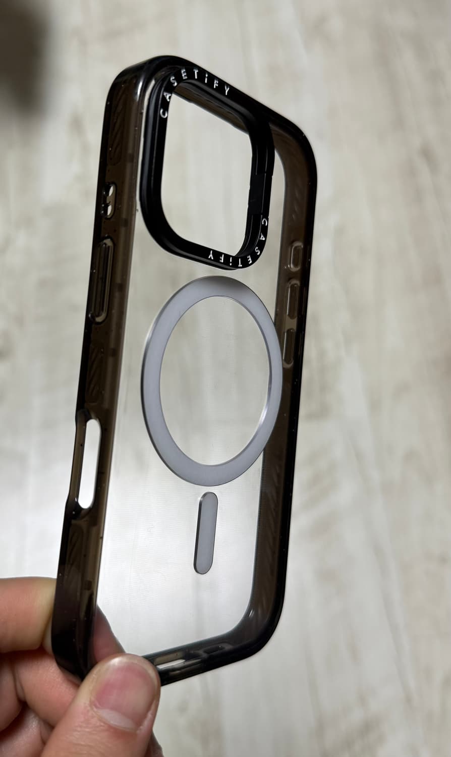 casetify no design 투명 macsafe 상품이미지3