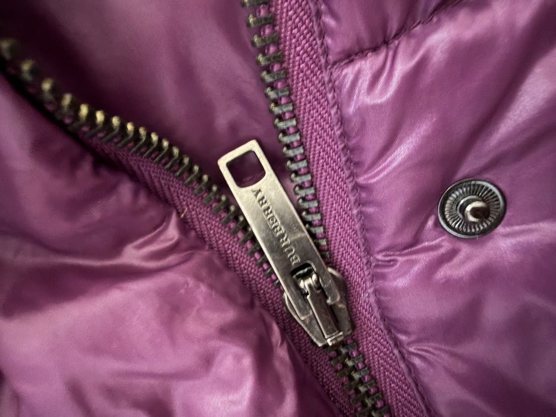 버버리 여성 구스 퍼플 패딩 M 상품이미지8