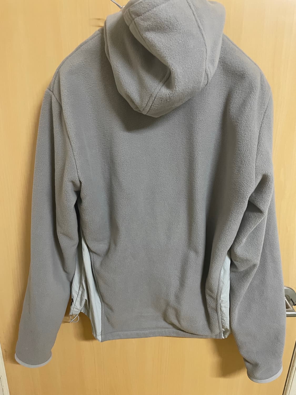 더콜디스트모먼트 후리스 그레이 M 상품이미지3